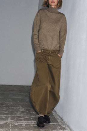 Barrel Mid-Waist Jeans