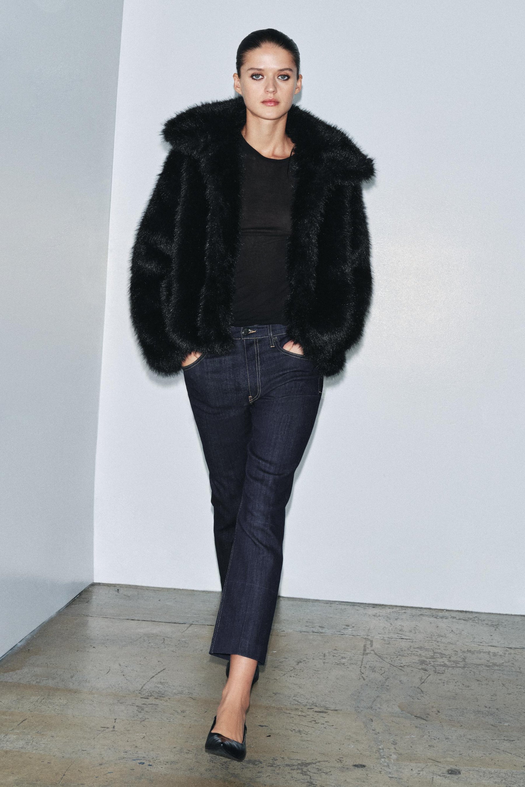 Bootcut Mid-Waist Jeans