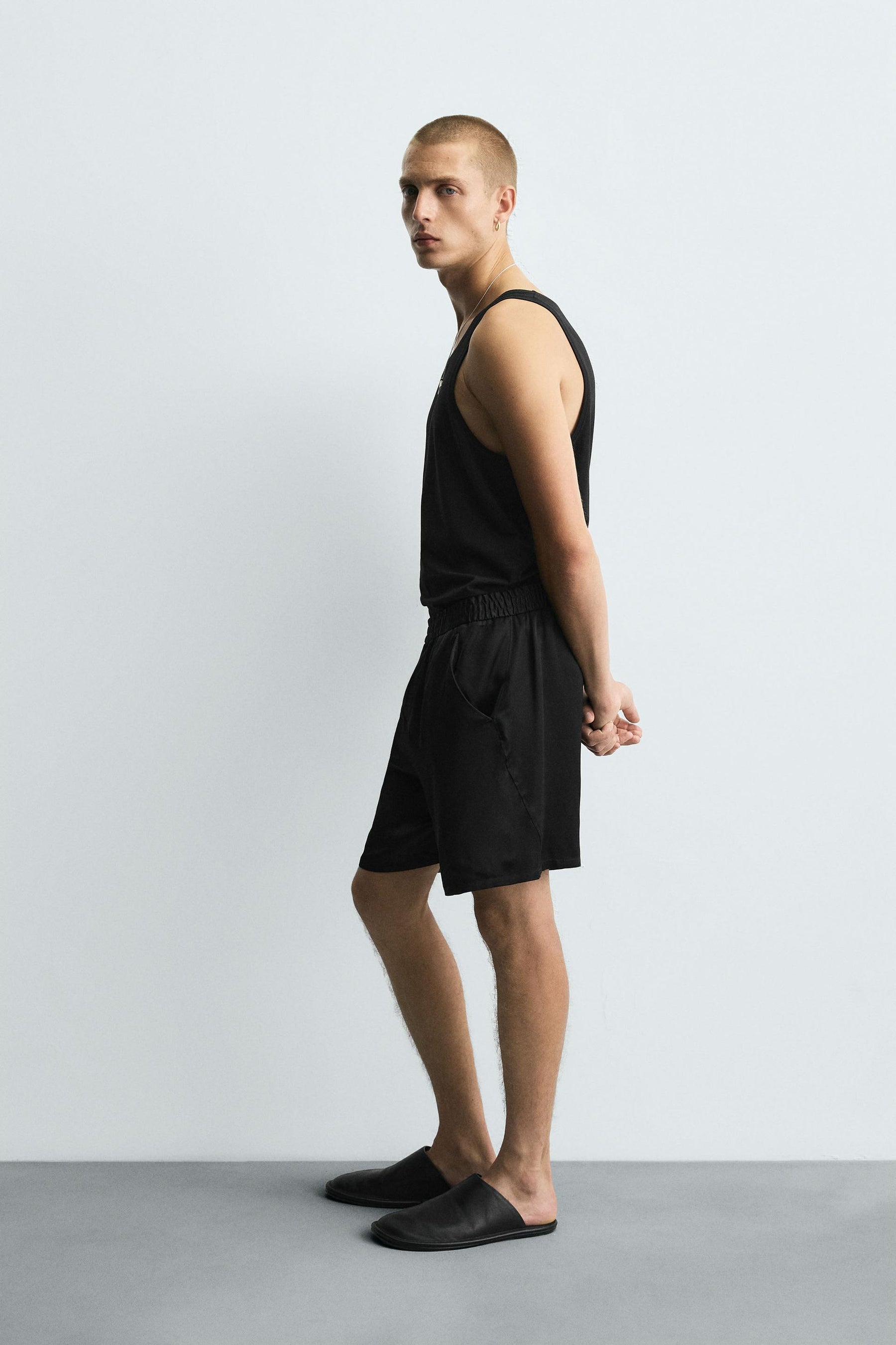 RELAXED FIT SATIN BERMUDA SHORTS - Image 4