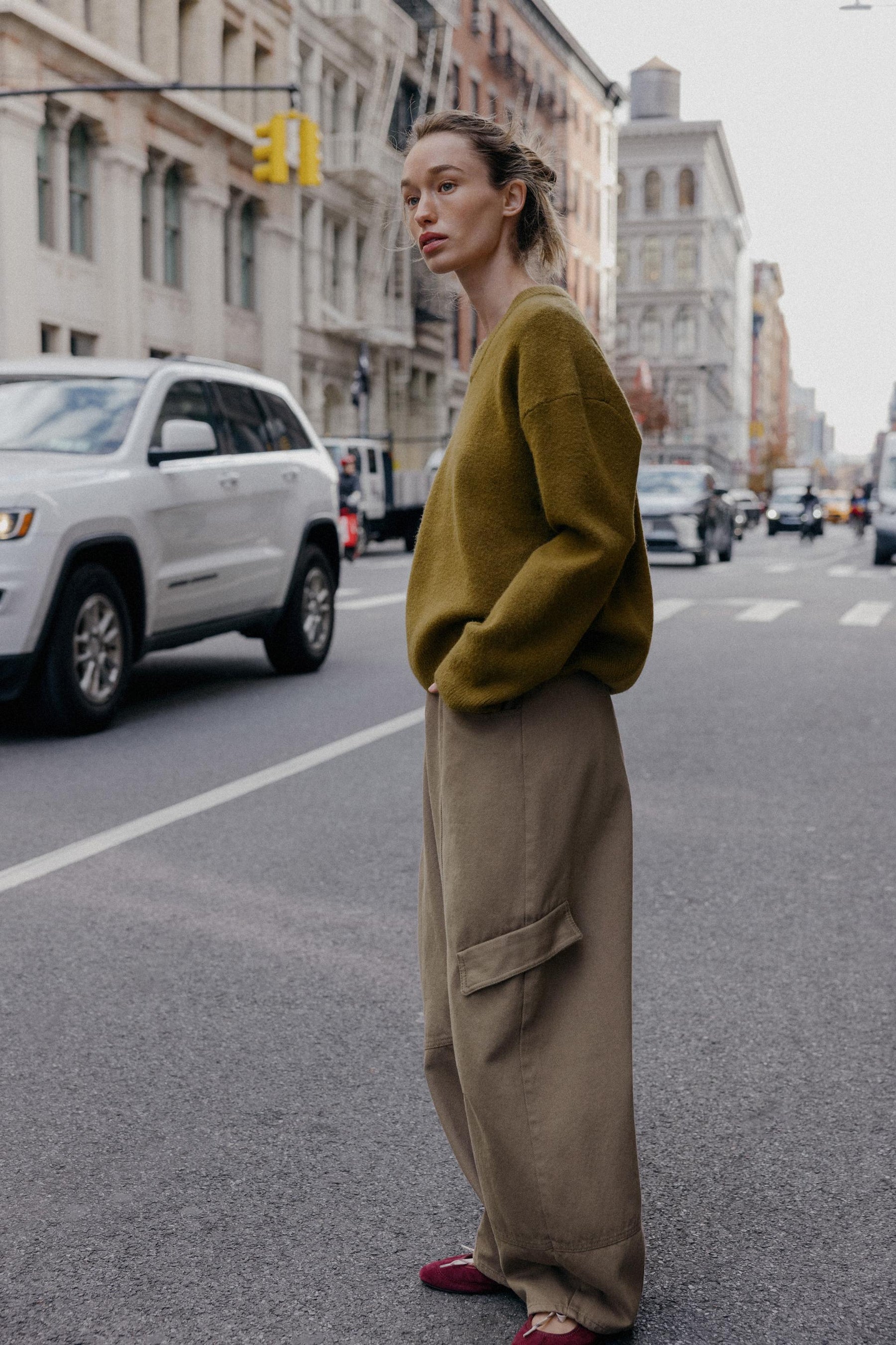 PLAIN KNIT V-NECK JUMPER - Image 3