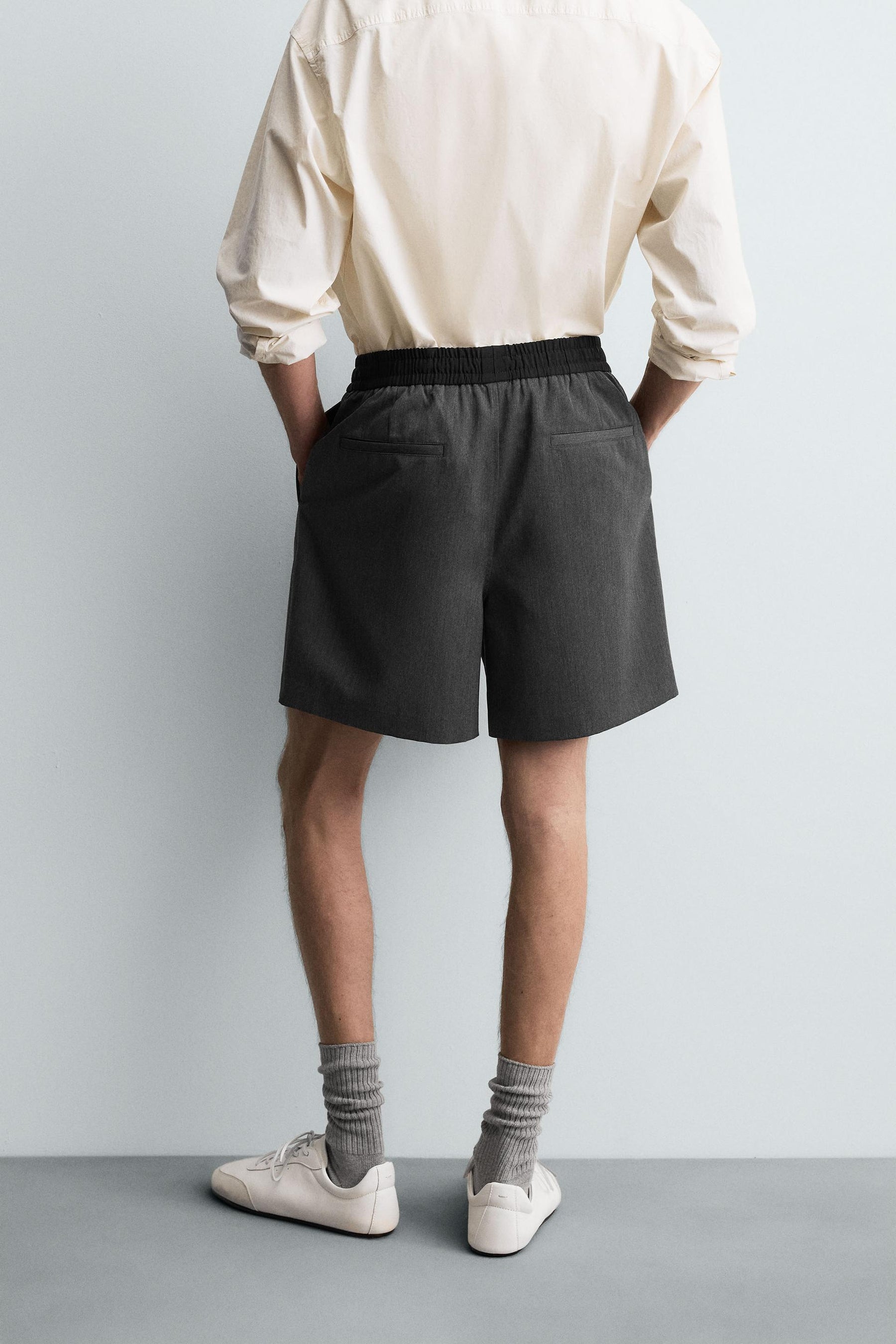 CONTRAST WAIST BERMUDA SHORTS - Image 3