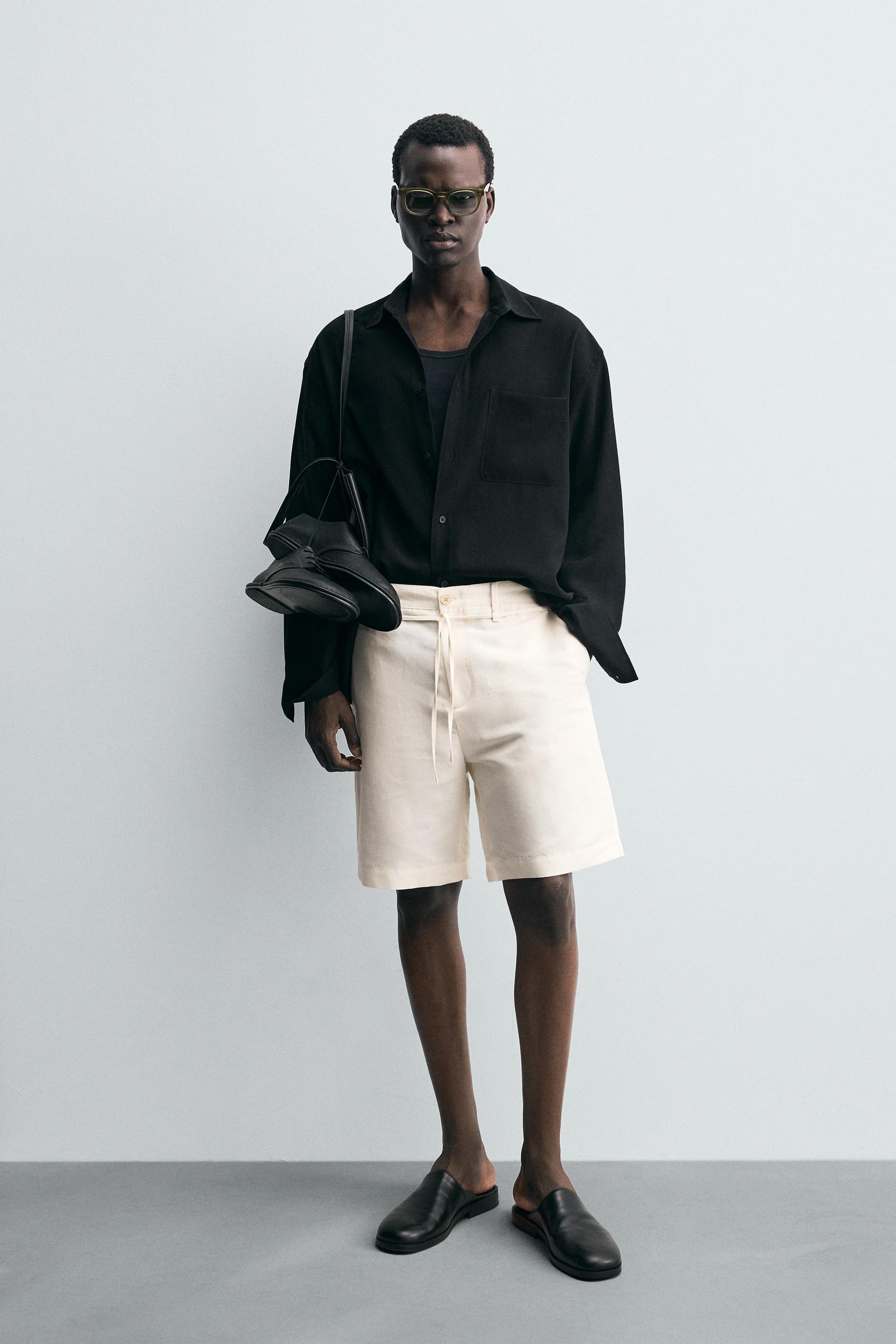 BERMUDA SHORTS WITH CORD - Image 1