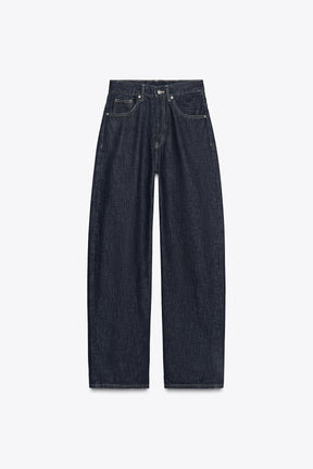Straight high-waist jeans with