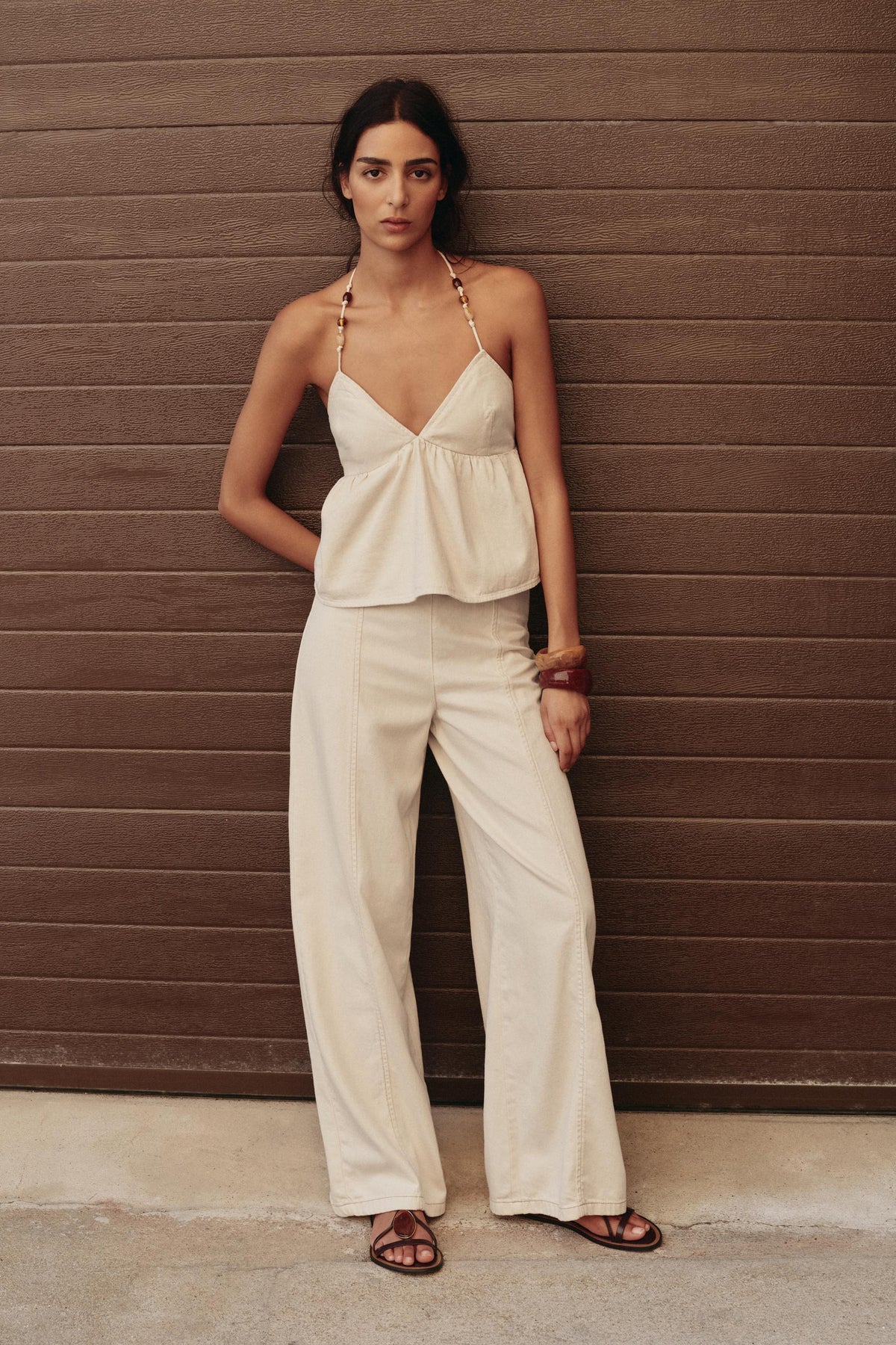 High-waist beaded jeans