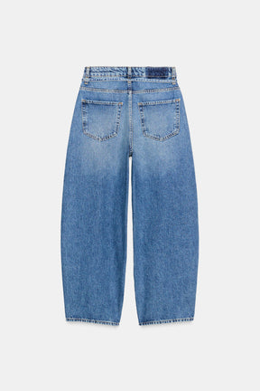 Mid-waist barrel-leg jeans