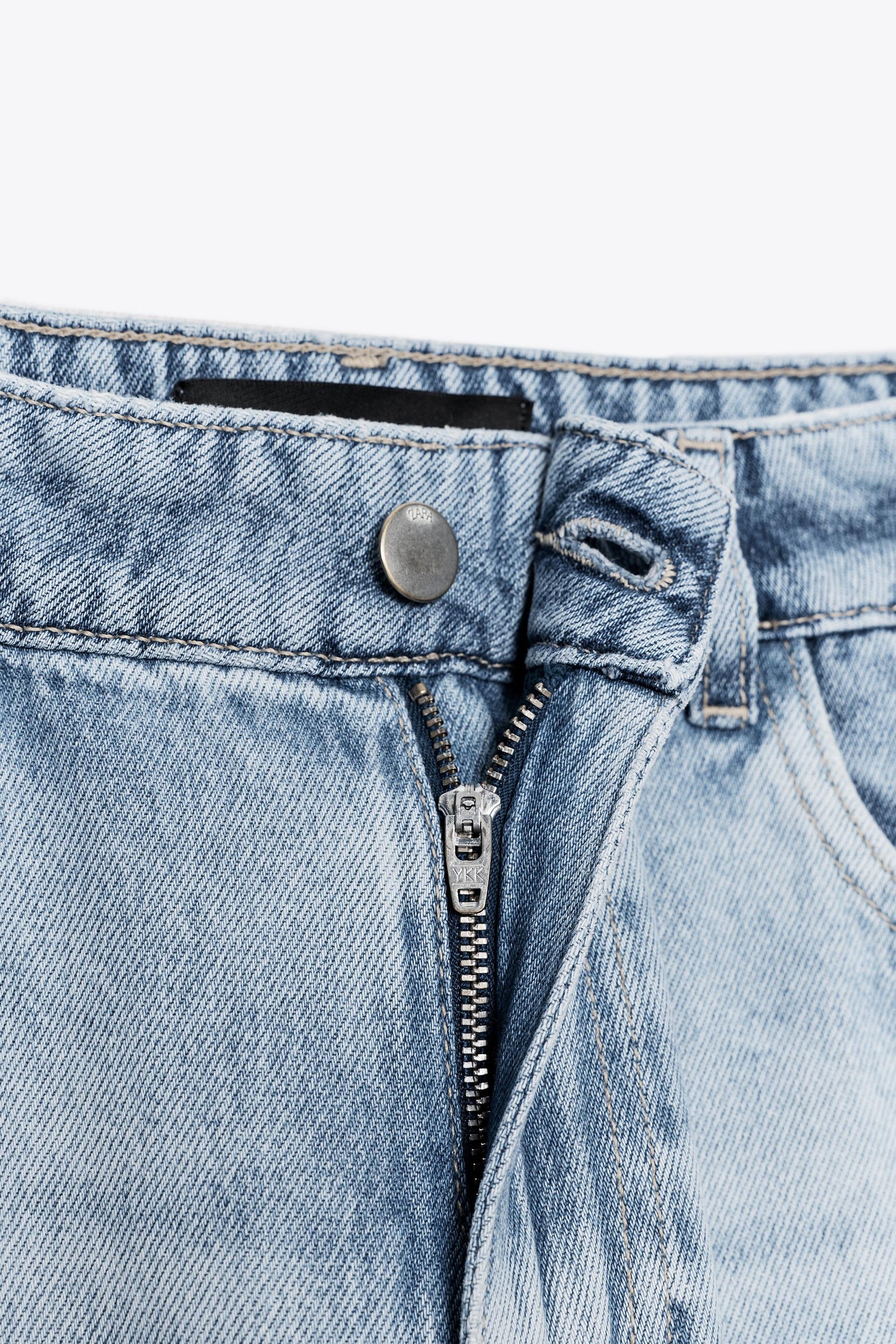 Wide-leg high-waist jeans