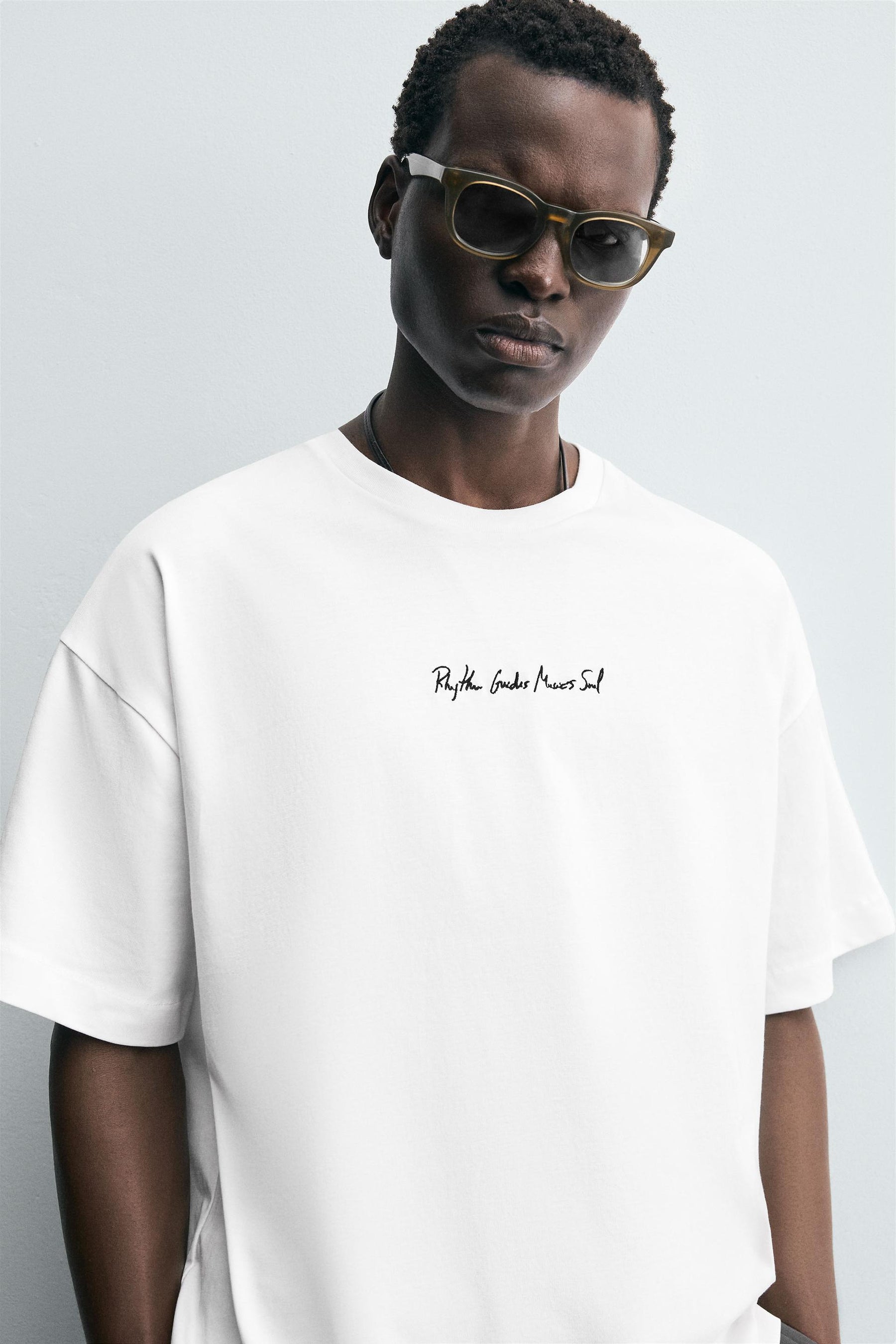 SLOGAN EMBROIDERED T-SHIRT - Image 5