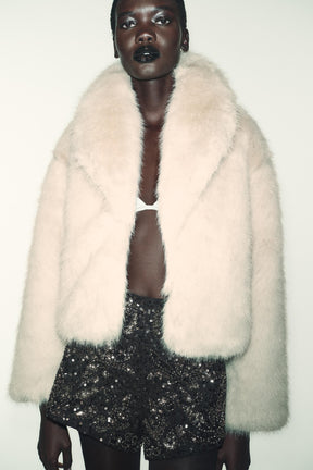 SHORT FAUX FUR COAT WITH LAPEL COLLAR - Image 2