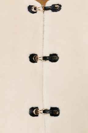 FAUX FUR JACKET WITH FIREMAN CLASP - Image 5