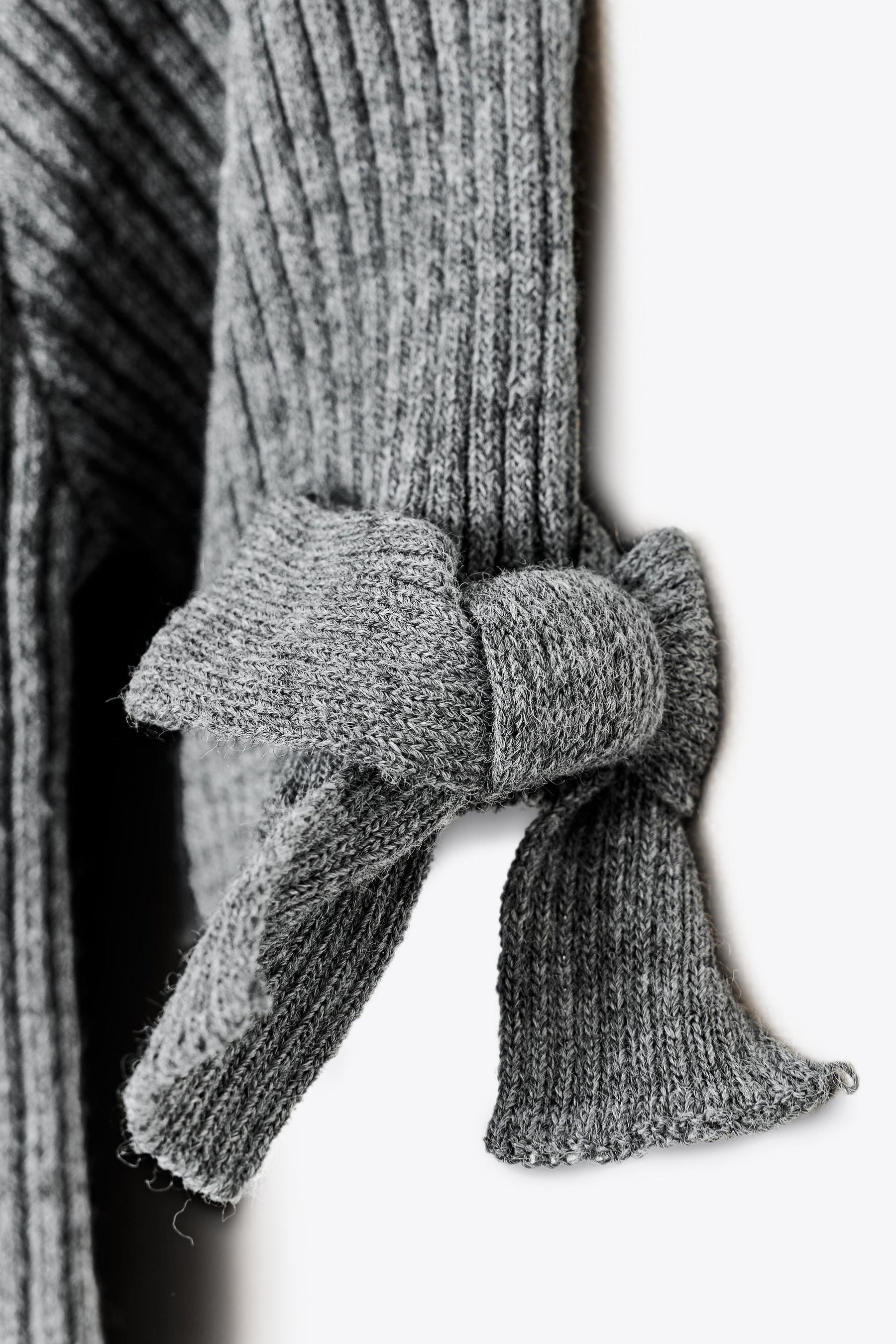 SHORT SLEEVE RIB KNIT JUMPER WITH BOWS - Image 7