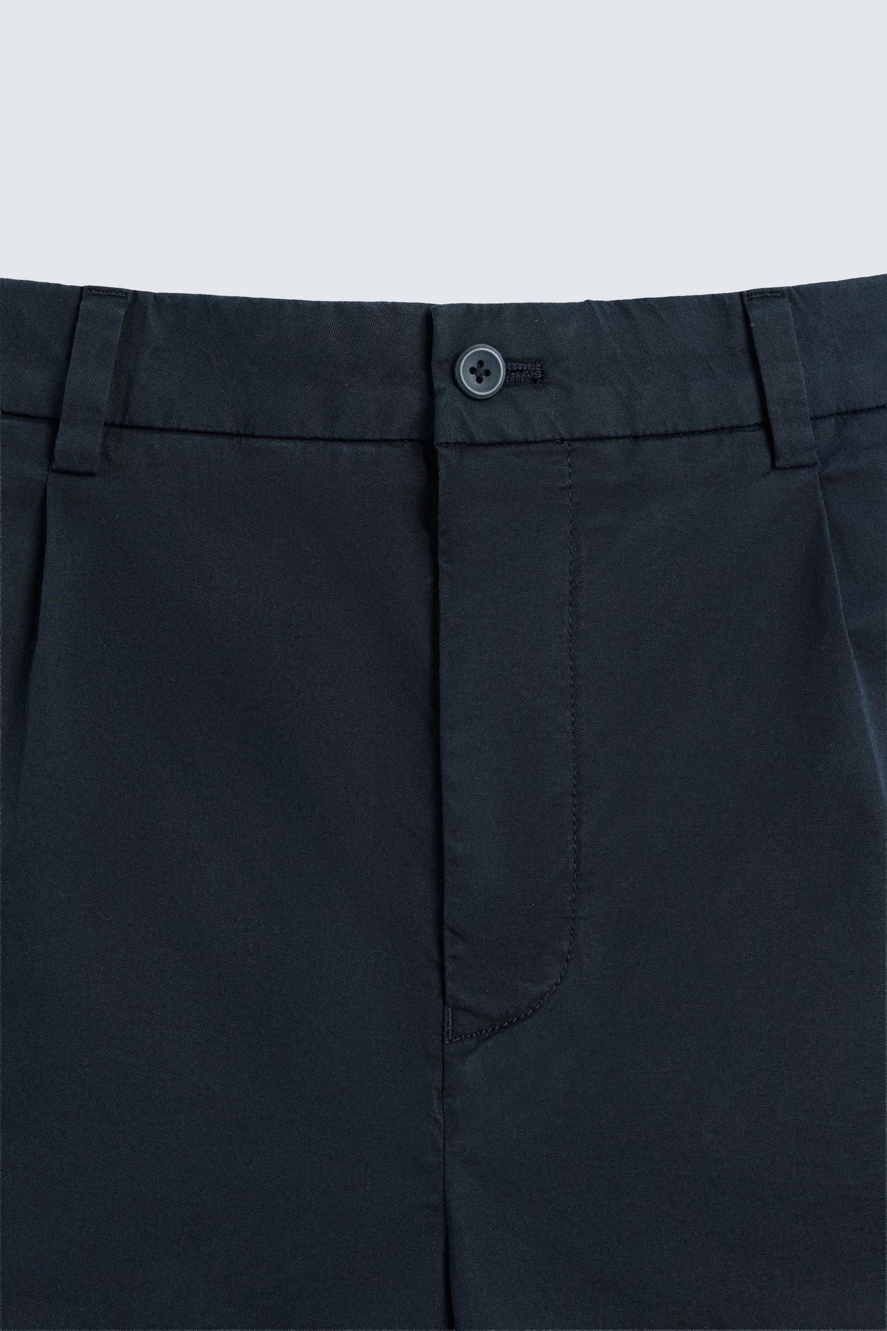 PLEATED REGULAR FIT BERMUDA SHORTS - Image 8