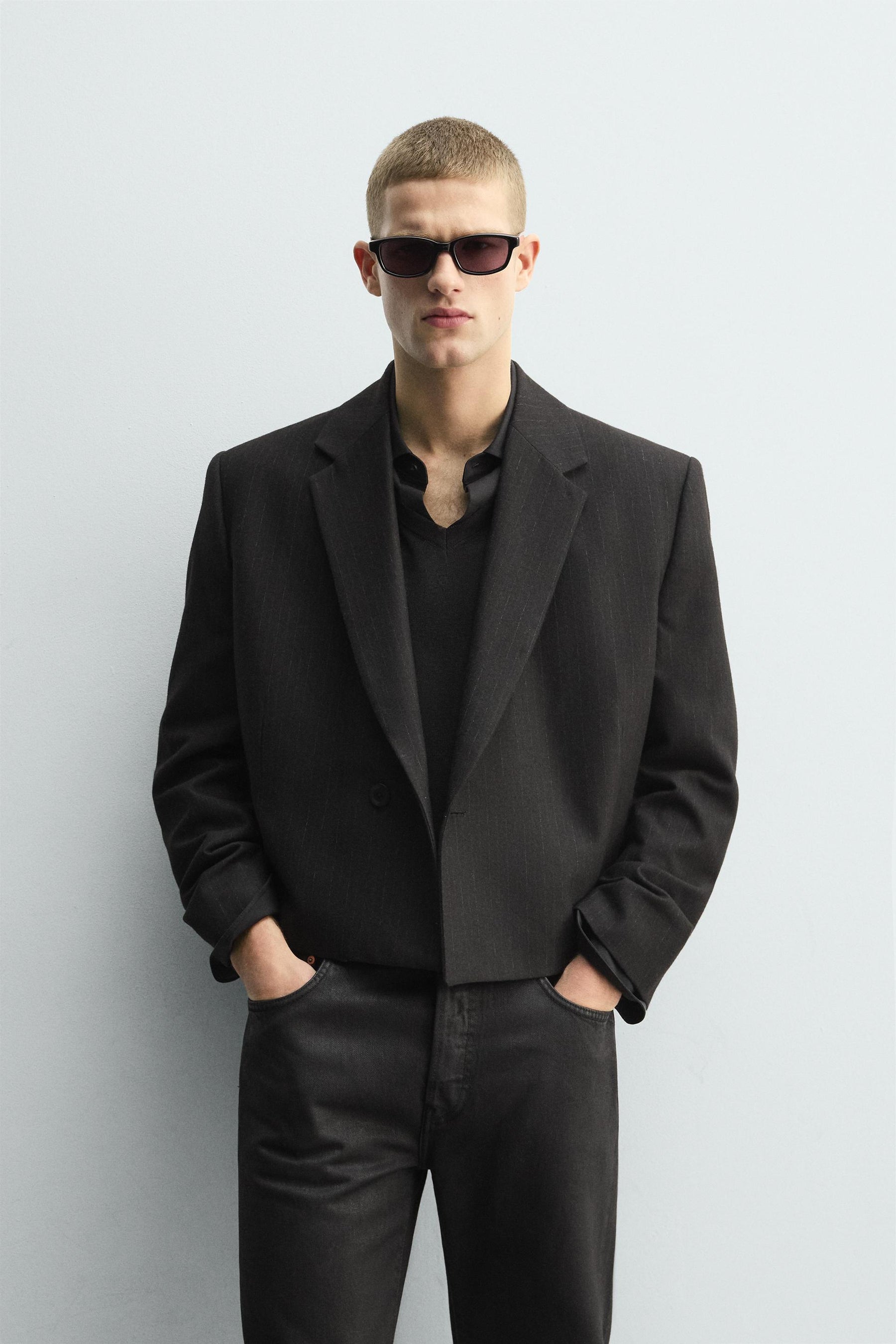 CROPPED FIT PINSTRIPE SUIT BLAZER - Image 2