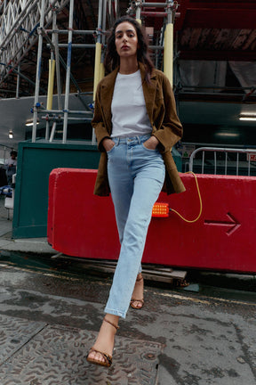 High-waist comfort jeans