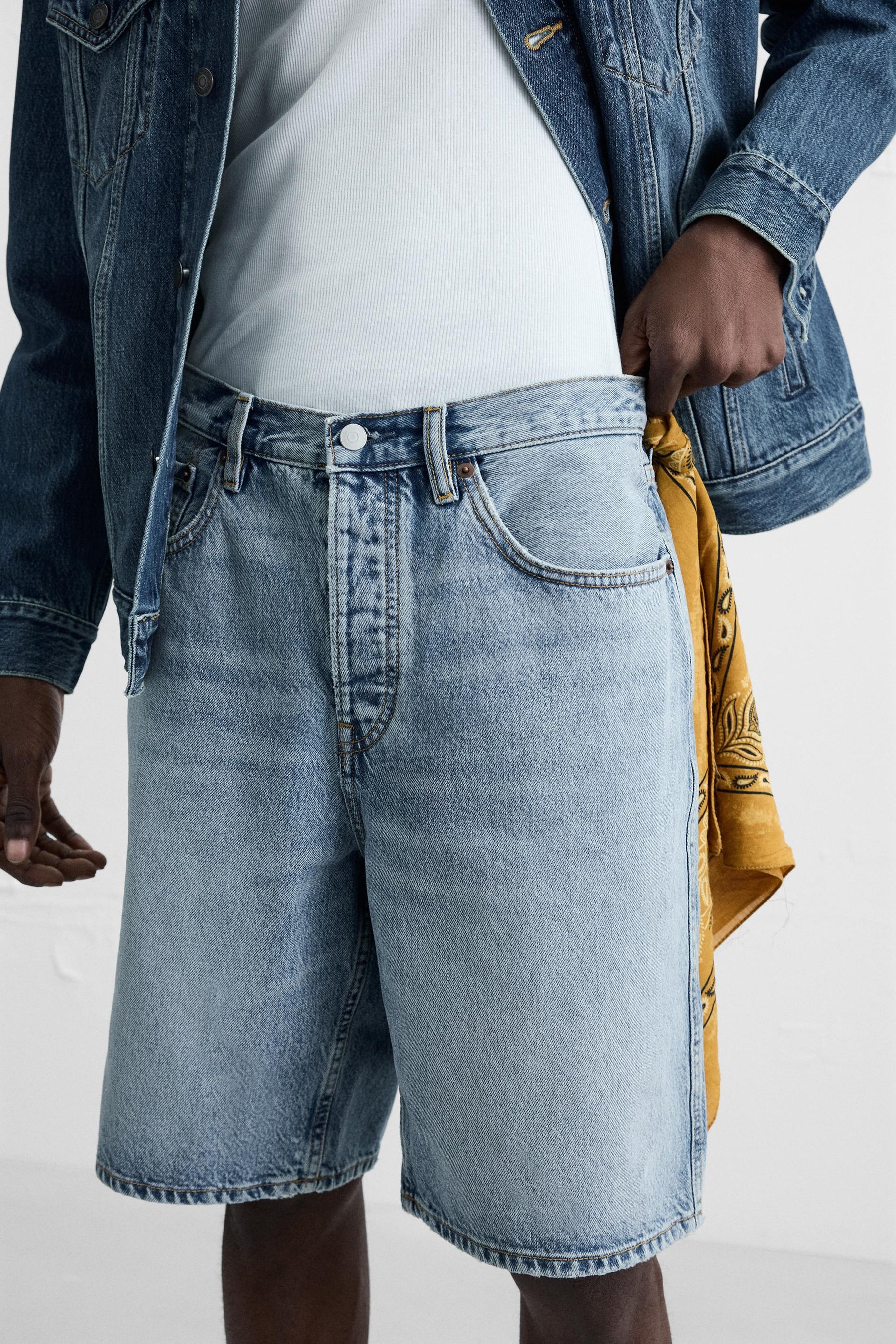 STRAIGHT-LEG DENIM BERMUDA SHORTS - Image 6