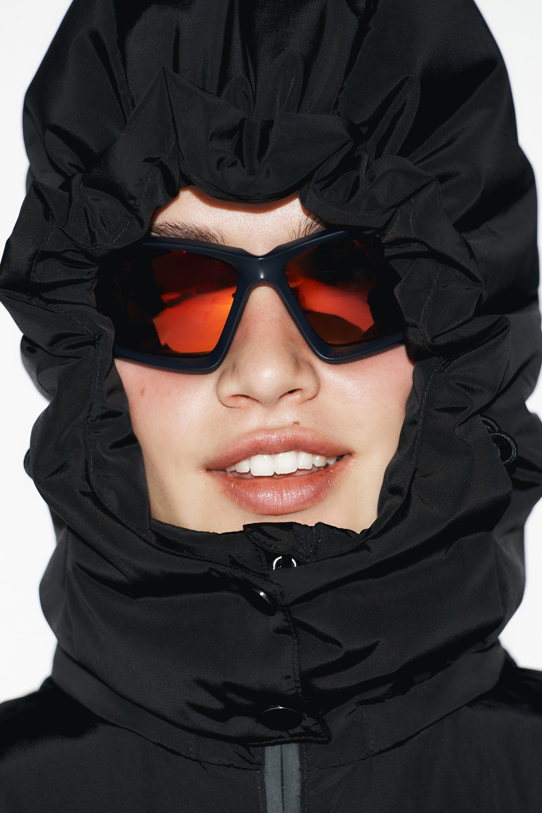 Water-resistant down puffer jacket