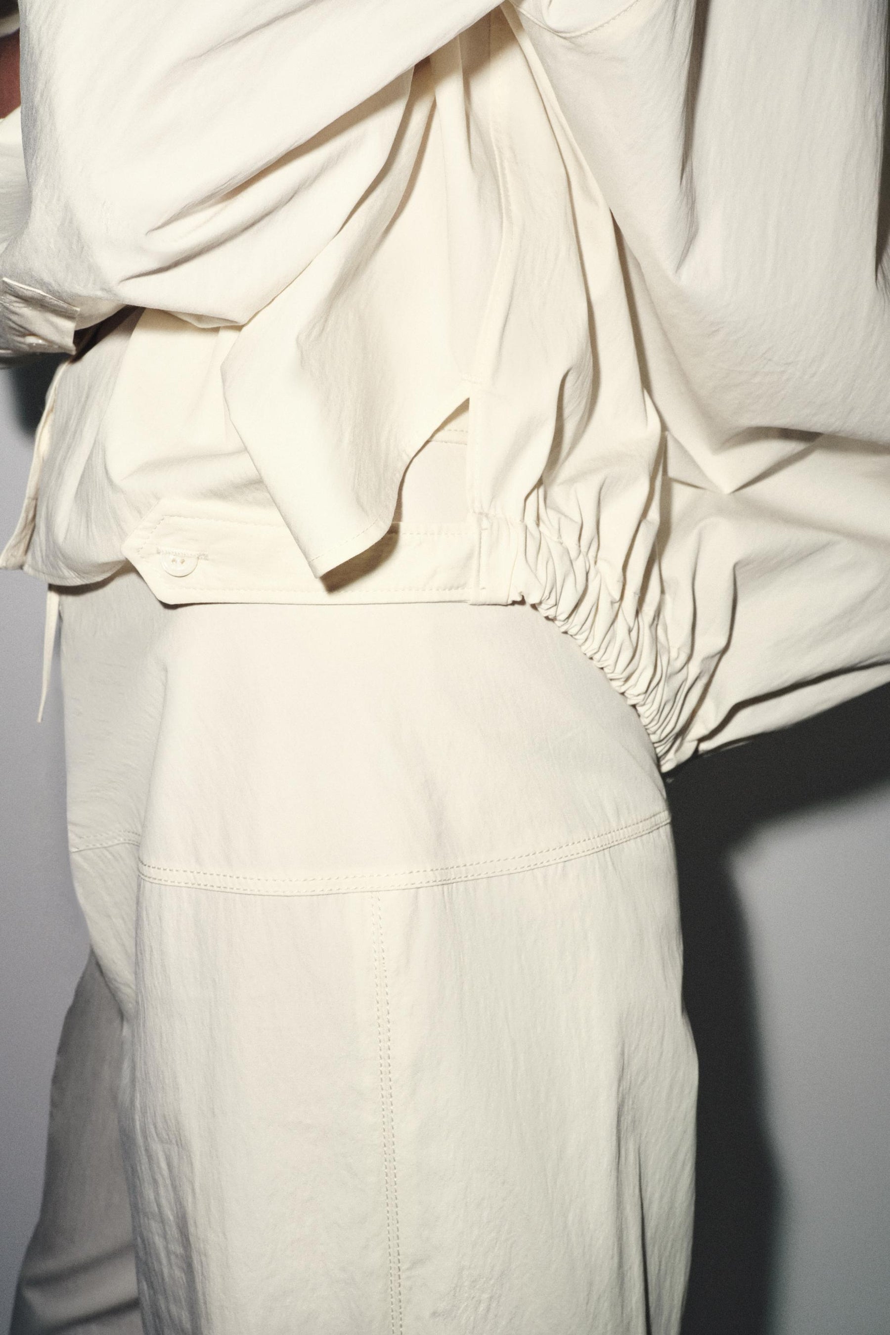 Trousers with Back Zip