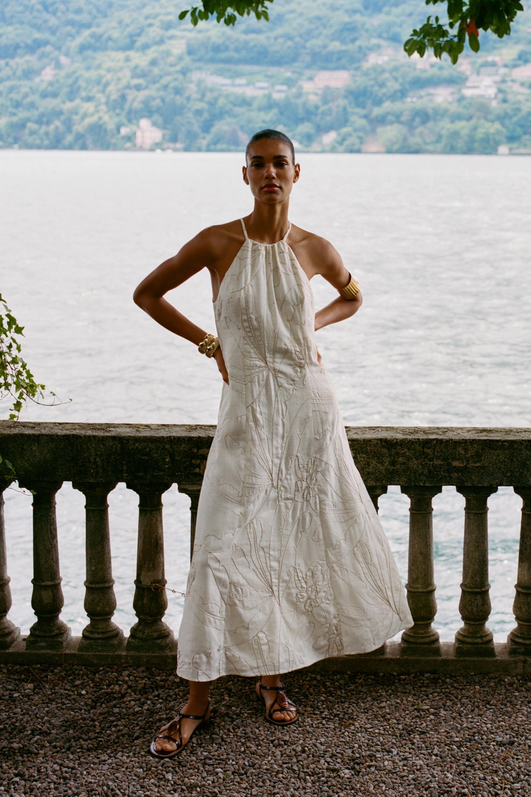 HALTER DRESS WITH FLORAL EMBROIDERY - Image 1