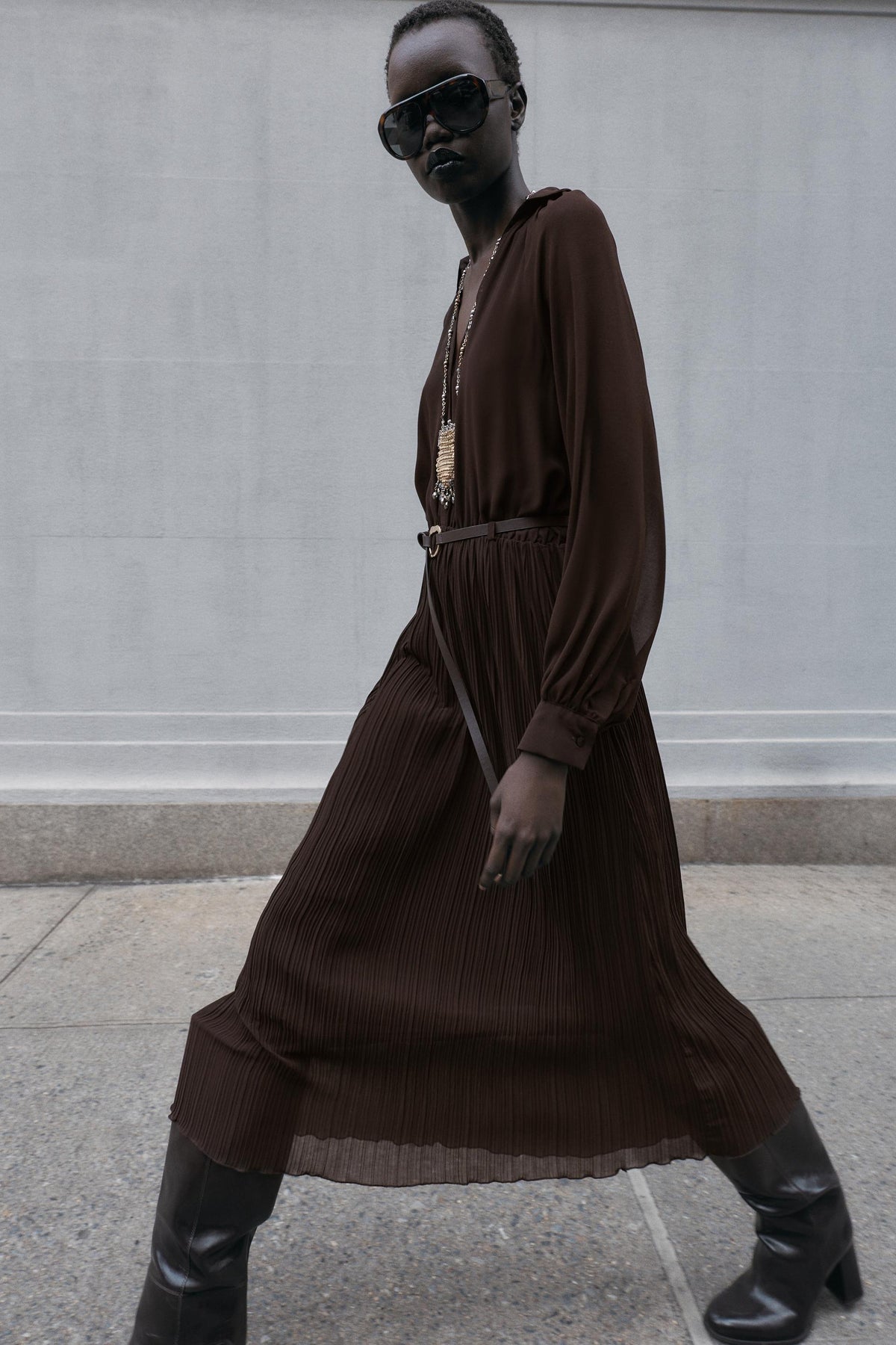 PLEATED MIDI DRESS WITH BELT - Image 2