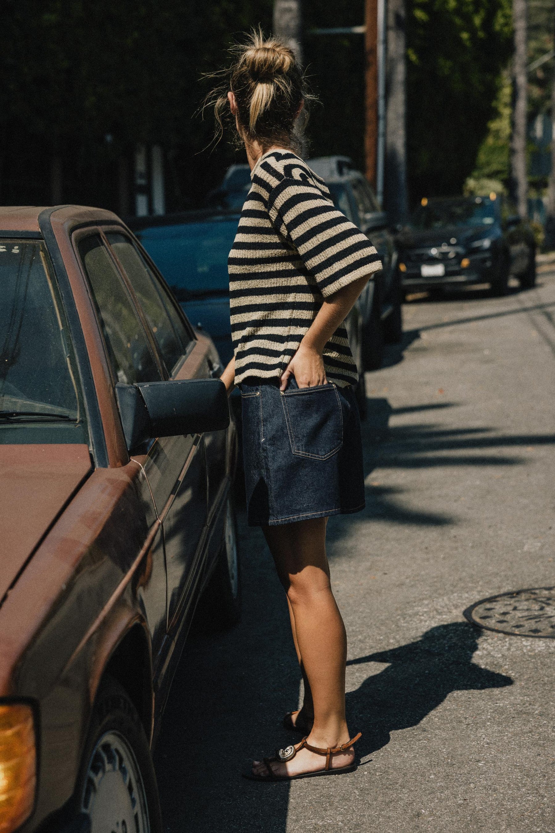 CUT KNIT CAPE JUMPER - Image 4