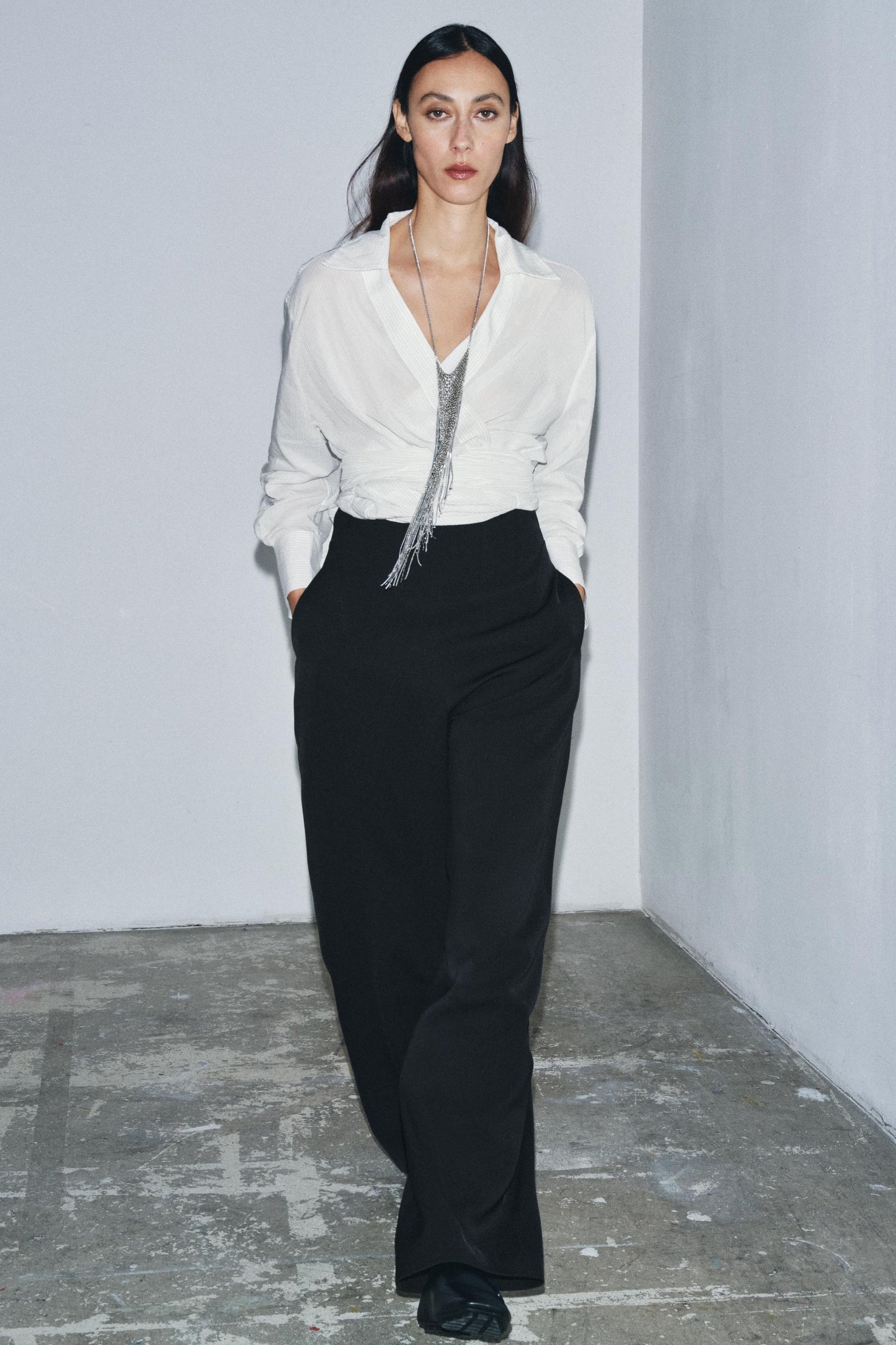 High-waist Trousers with Zip