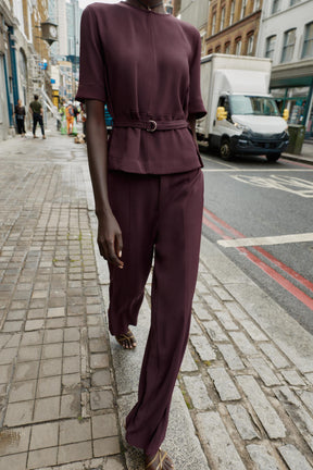 STRAIGHT-LEG TROUSERS