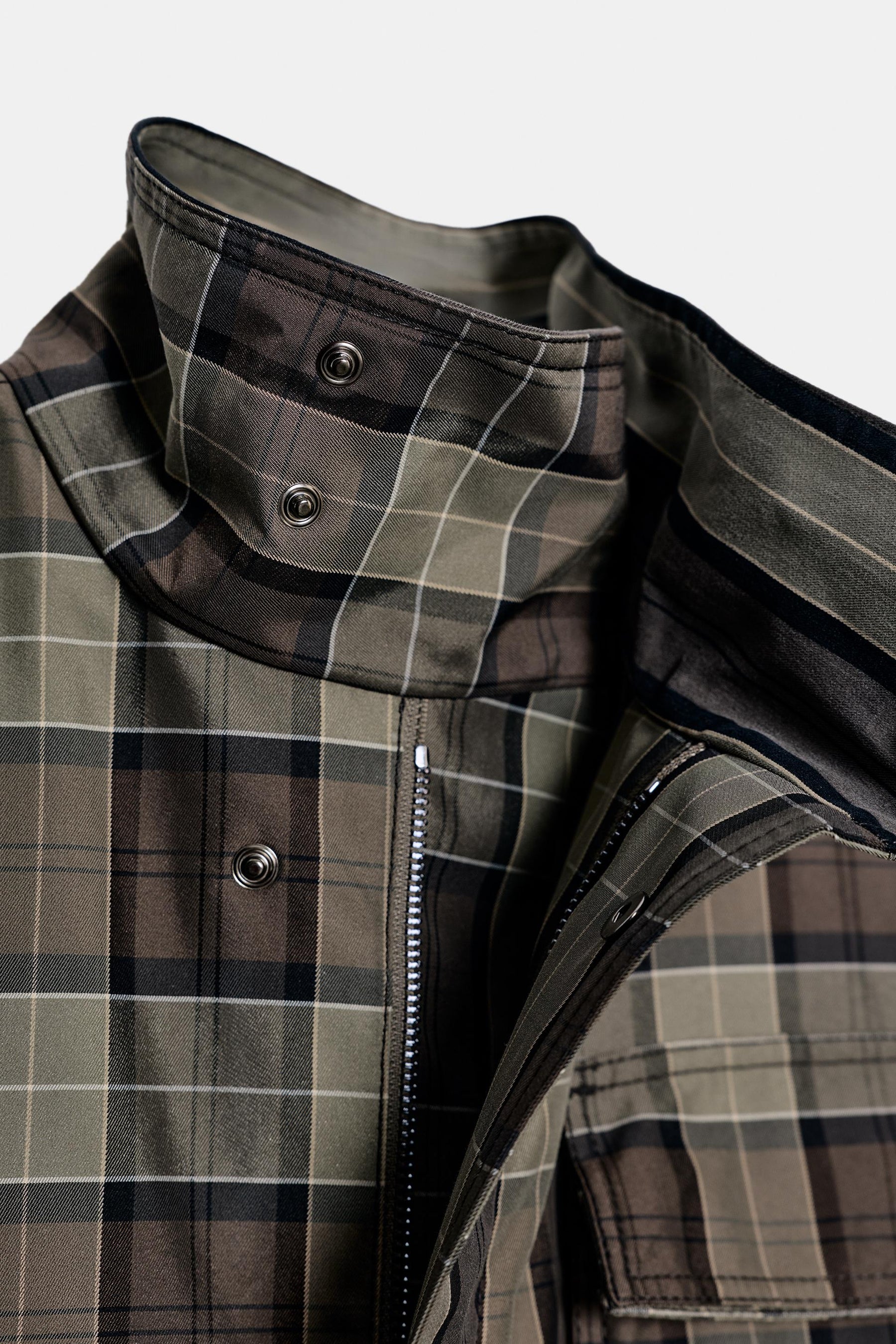ZW COLLECTION LIMITED EDITION CHECKED TRENCH COAT - Image 9