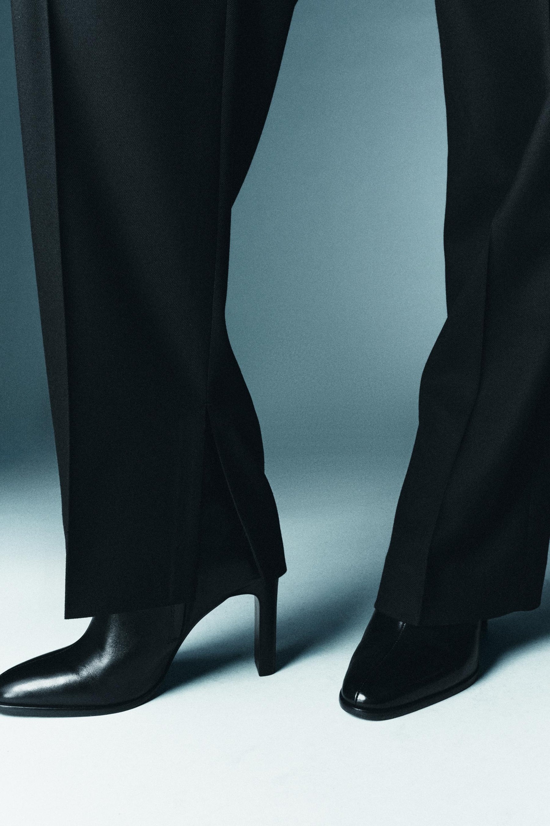 100% WOOL DARTED TROUSERS