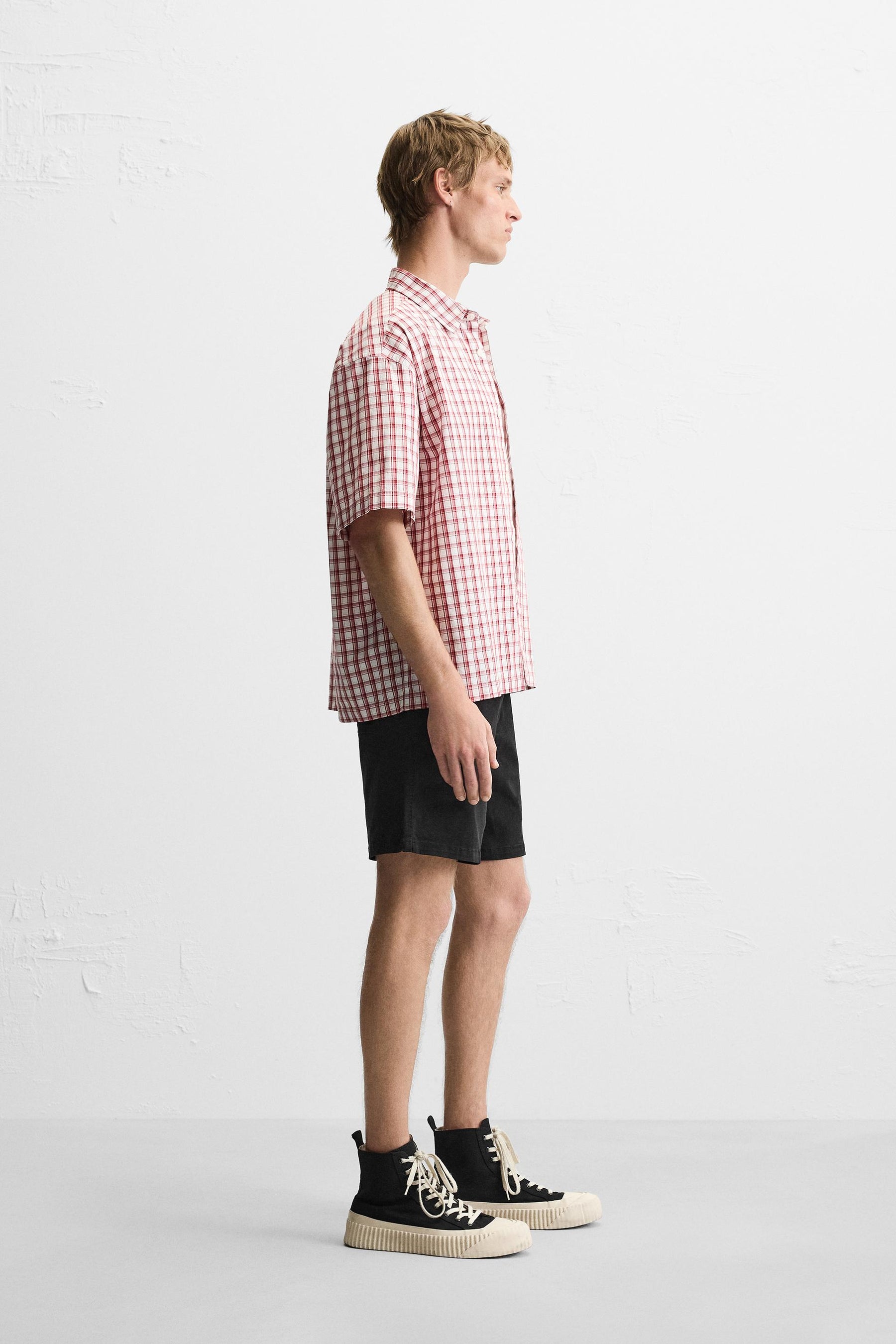 RELAXED FIT BERMUDA SHORTS - Image 4