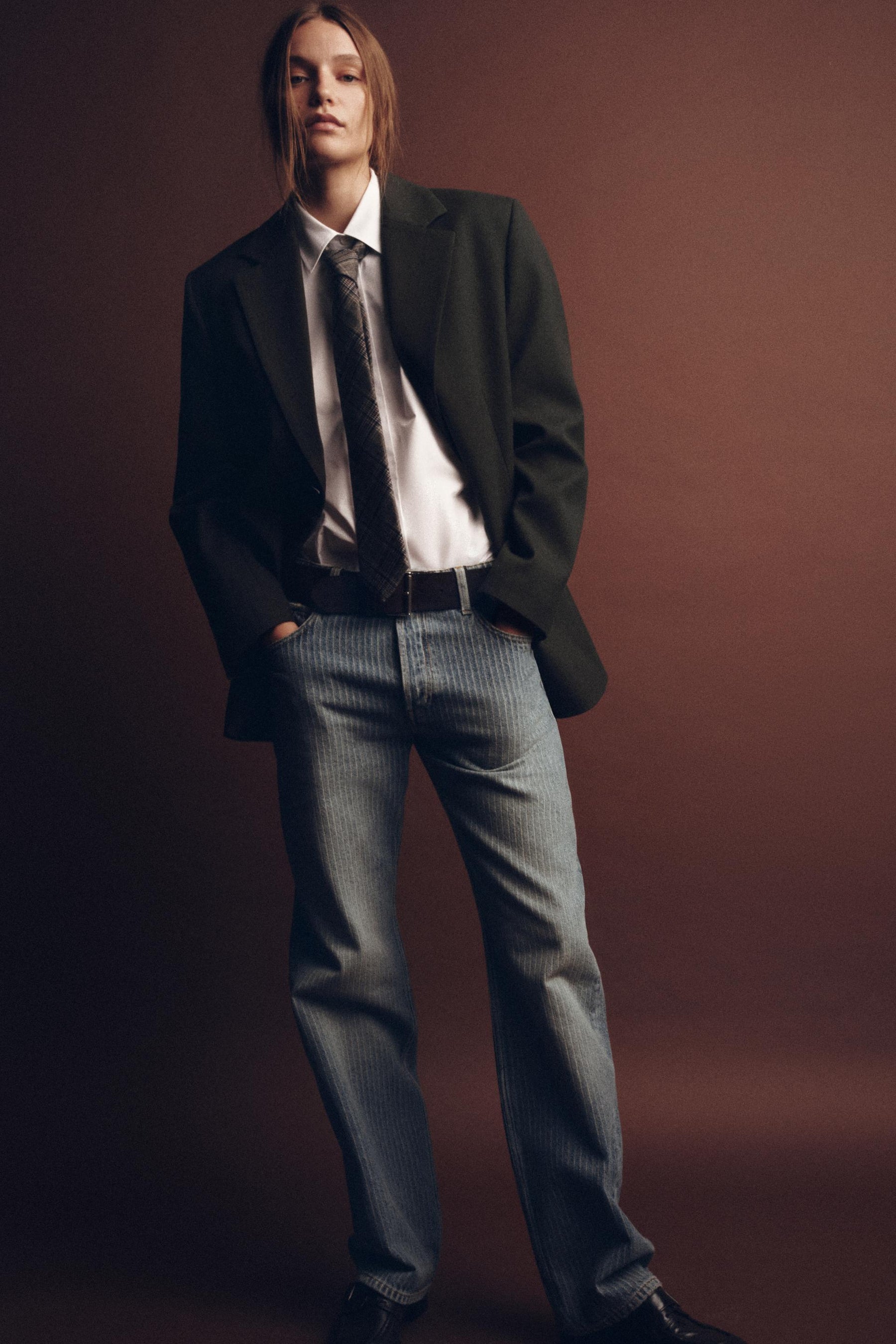 STRAIGHT MID-WAIST STRIPED JEANS