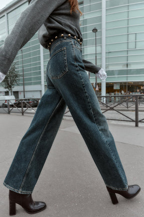 Straight Tapered High-Waist Jeans