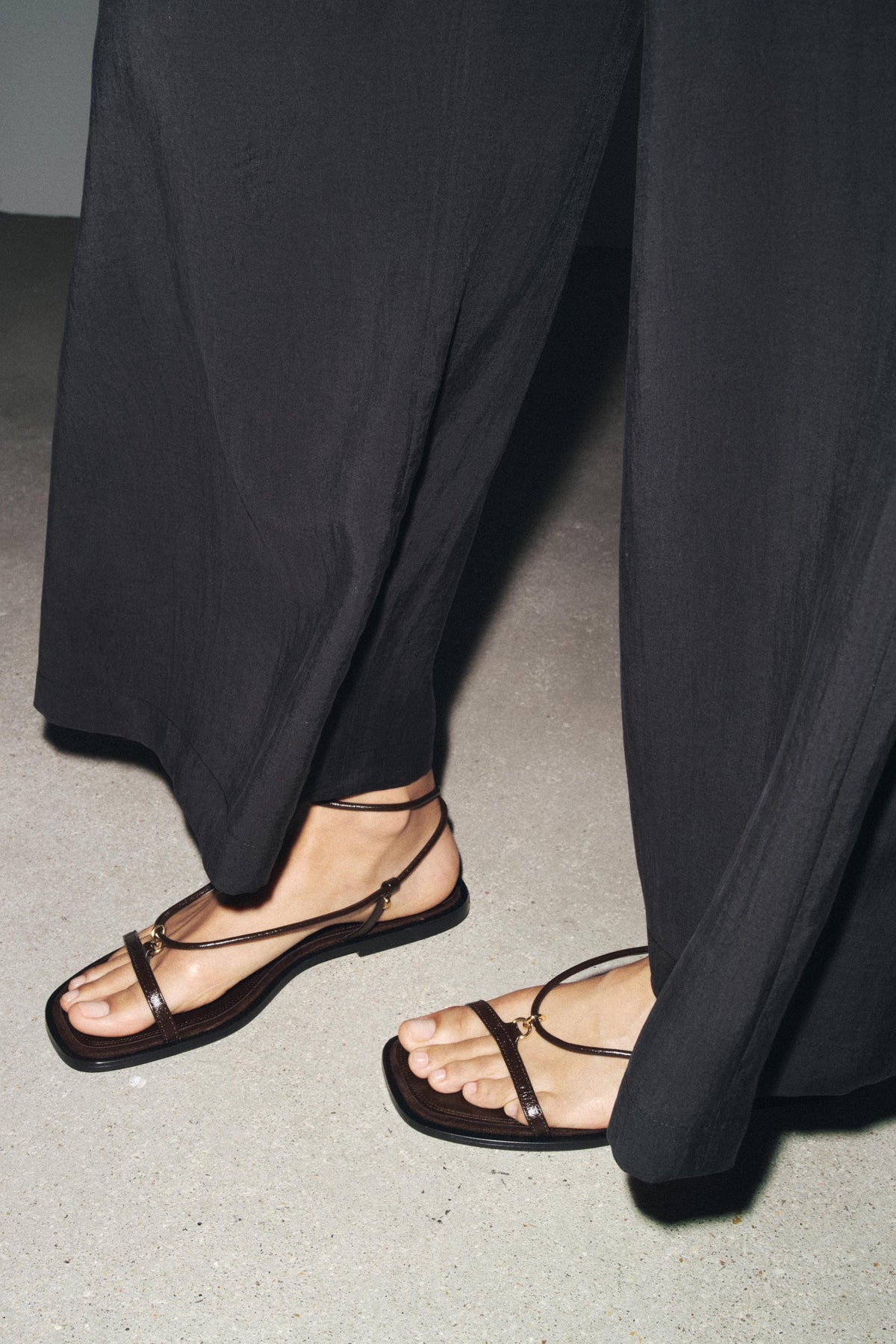 THIN STRAPPY SANDALS