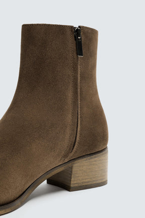 LEATHER HEELED LIMITED EDITION BOOTS - Image 6