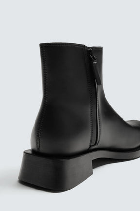 TOPSTITCHED BOOTS - Image 6