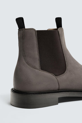 LEATHER CHELSEA BOOTS - Image 6