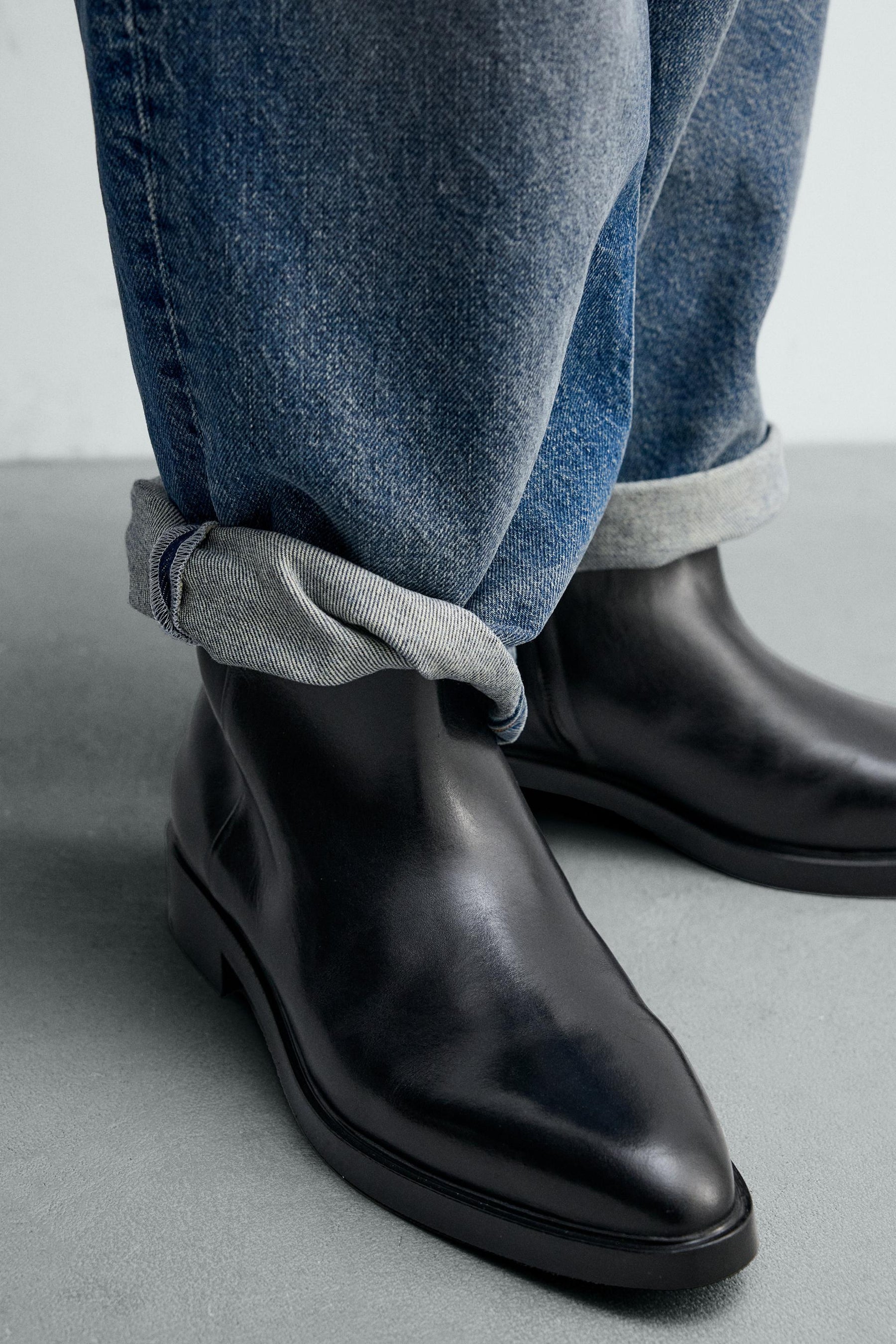 LEATHER POINTED BOOTS - Image 3