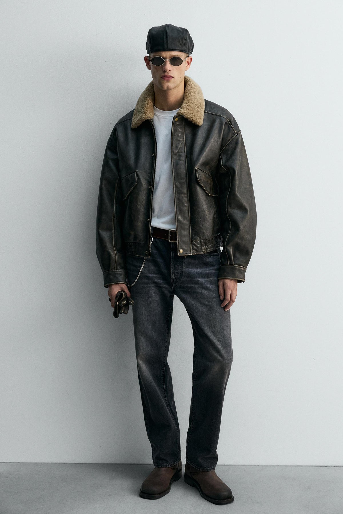 BUCKLE LEATHER BOOT LIMITED EDITION - Image 2