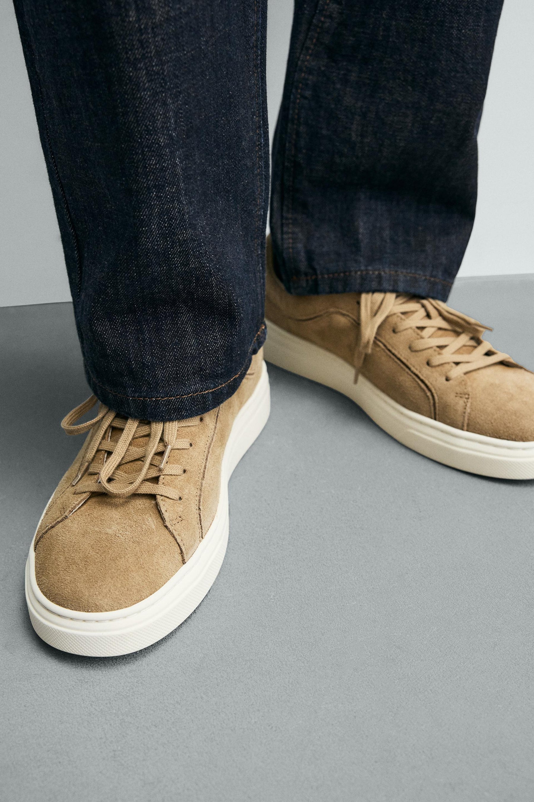 LEATHER TRAINERS - Image 3