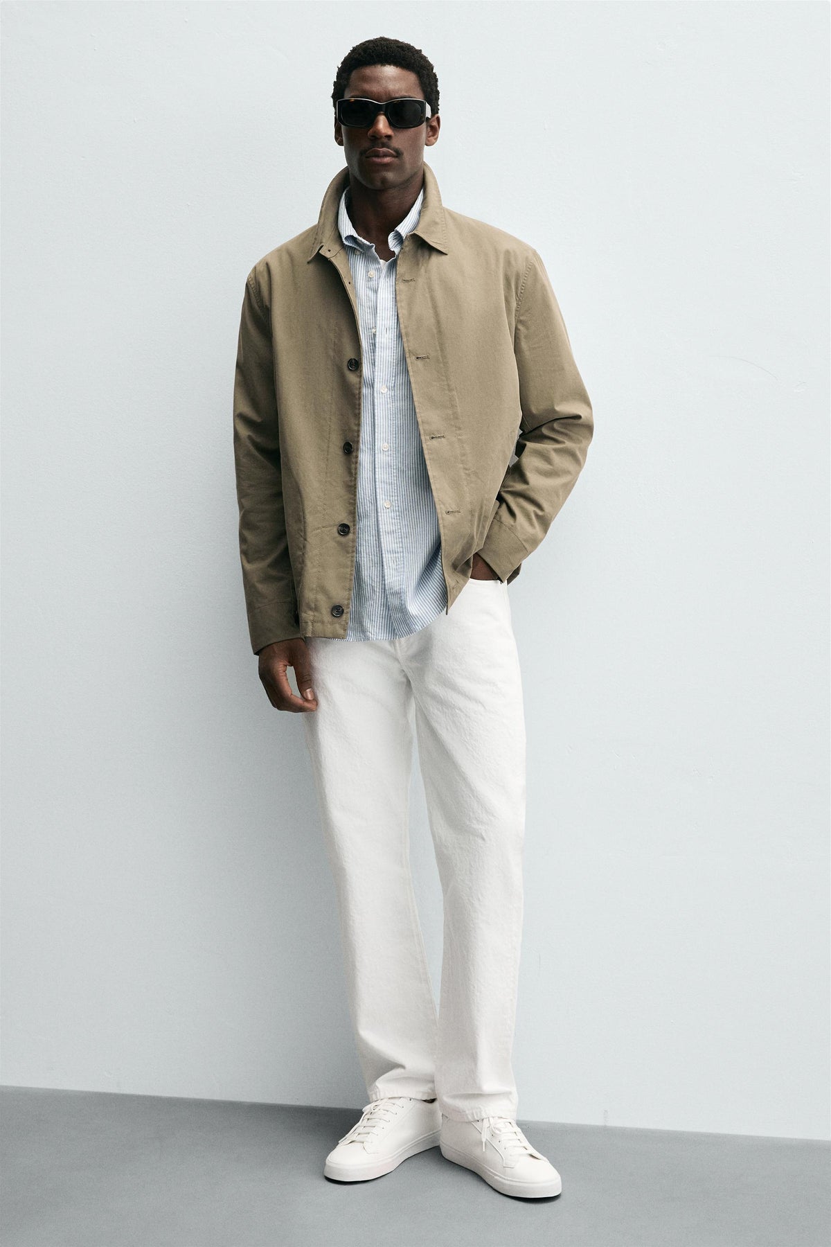 BASIC TRAINERS - Image 2