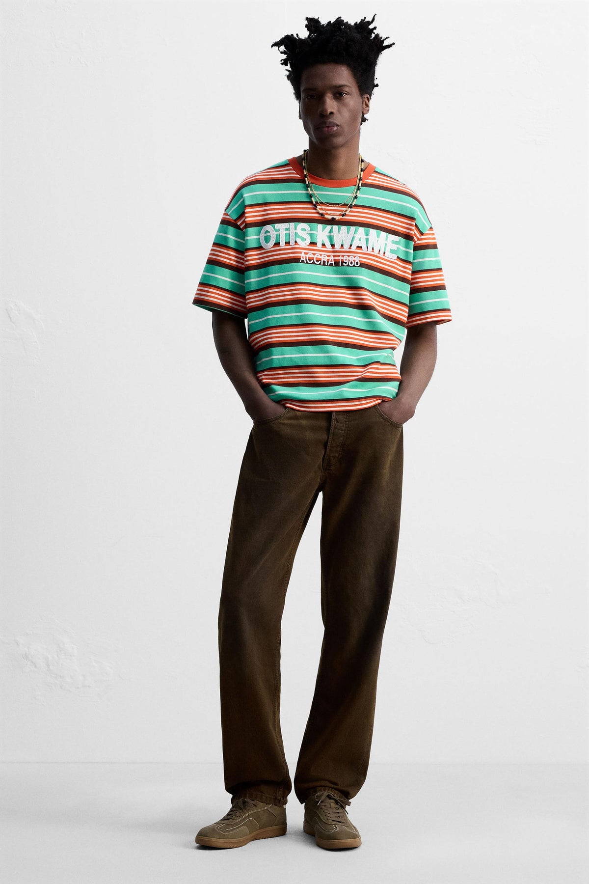 LEATHER TRAINERS WITH CONTRAST SOLE - Image 2