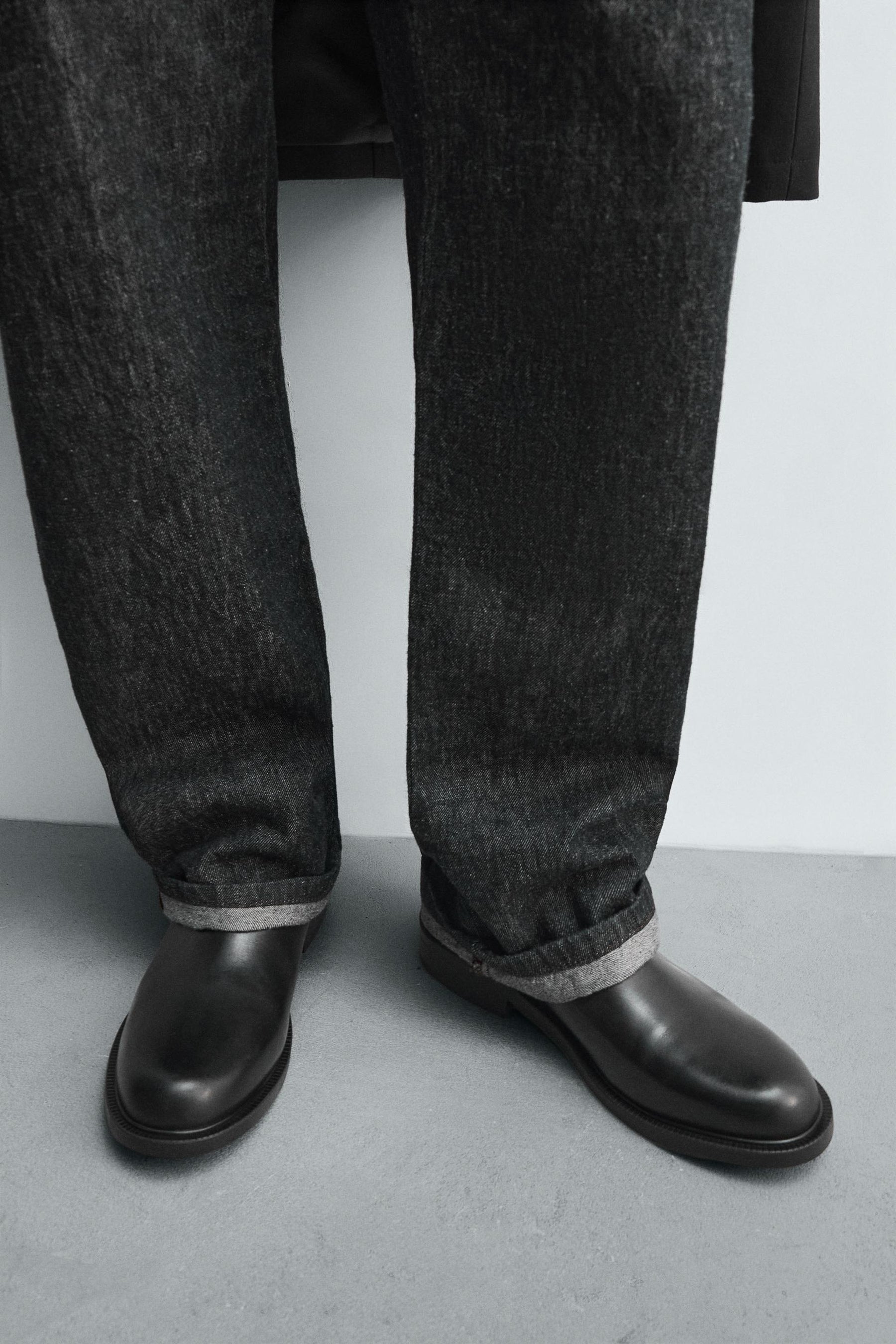 LEATHER CHELSEA BOOTS - Image 3