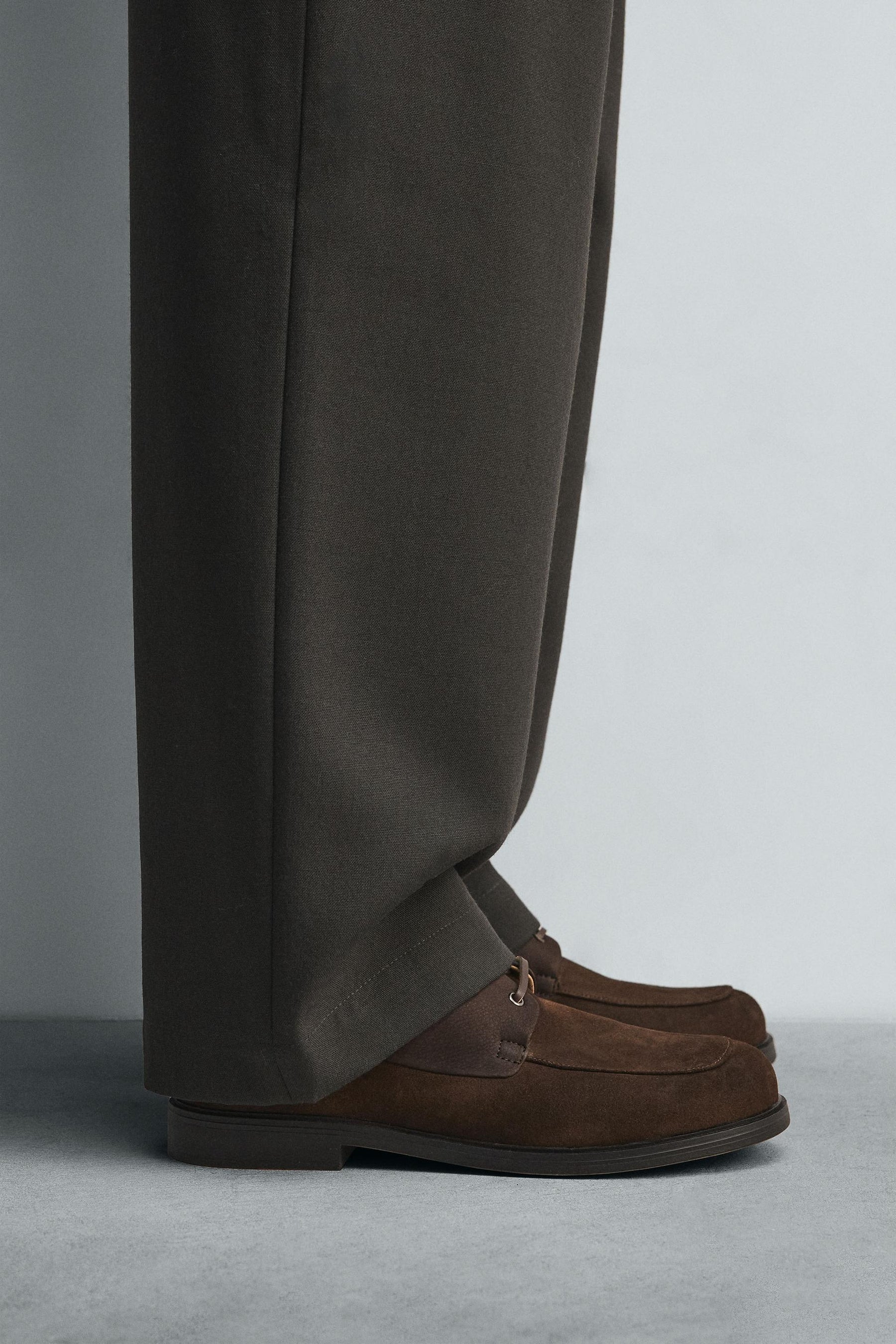 LIMITED EDITION LEATHER DECK SHOES - Image 2