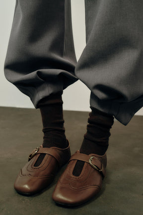 LEATHER BROGUE BALLERINAS