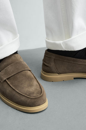CASUAL LEATHER LOAFERS - Image 3