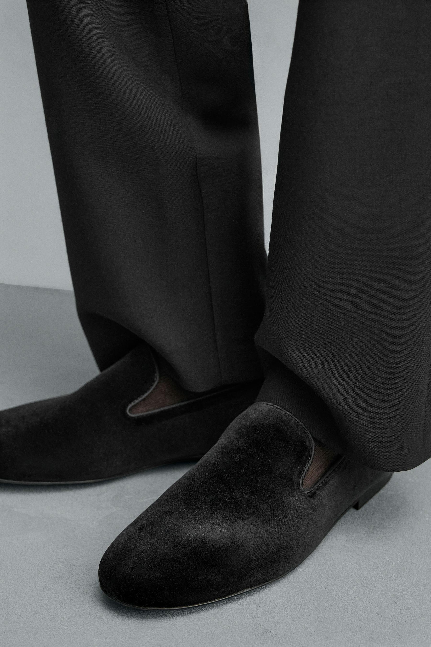 VELVET-EFFECT LOAFERS - Image 3