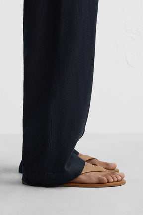 STRAPPY LEATHER SANDALS - Image 2