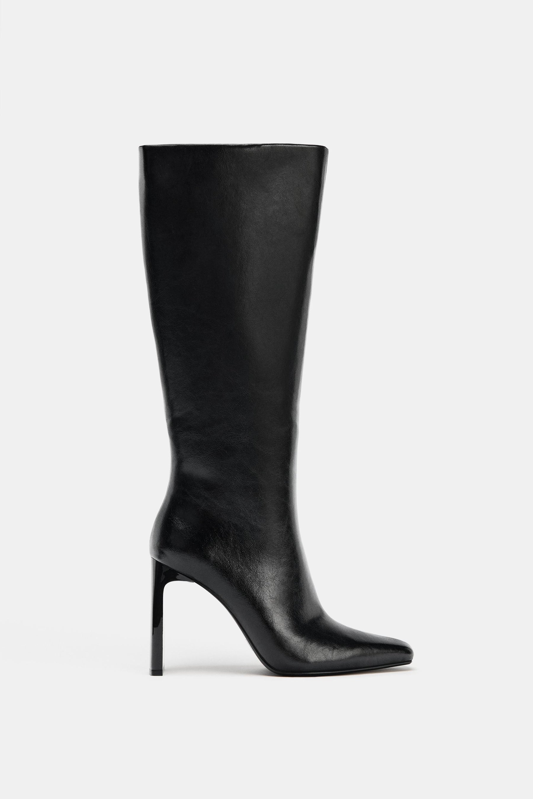 POINTED HEELED BOOTS
