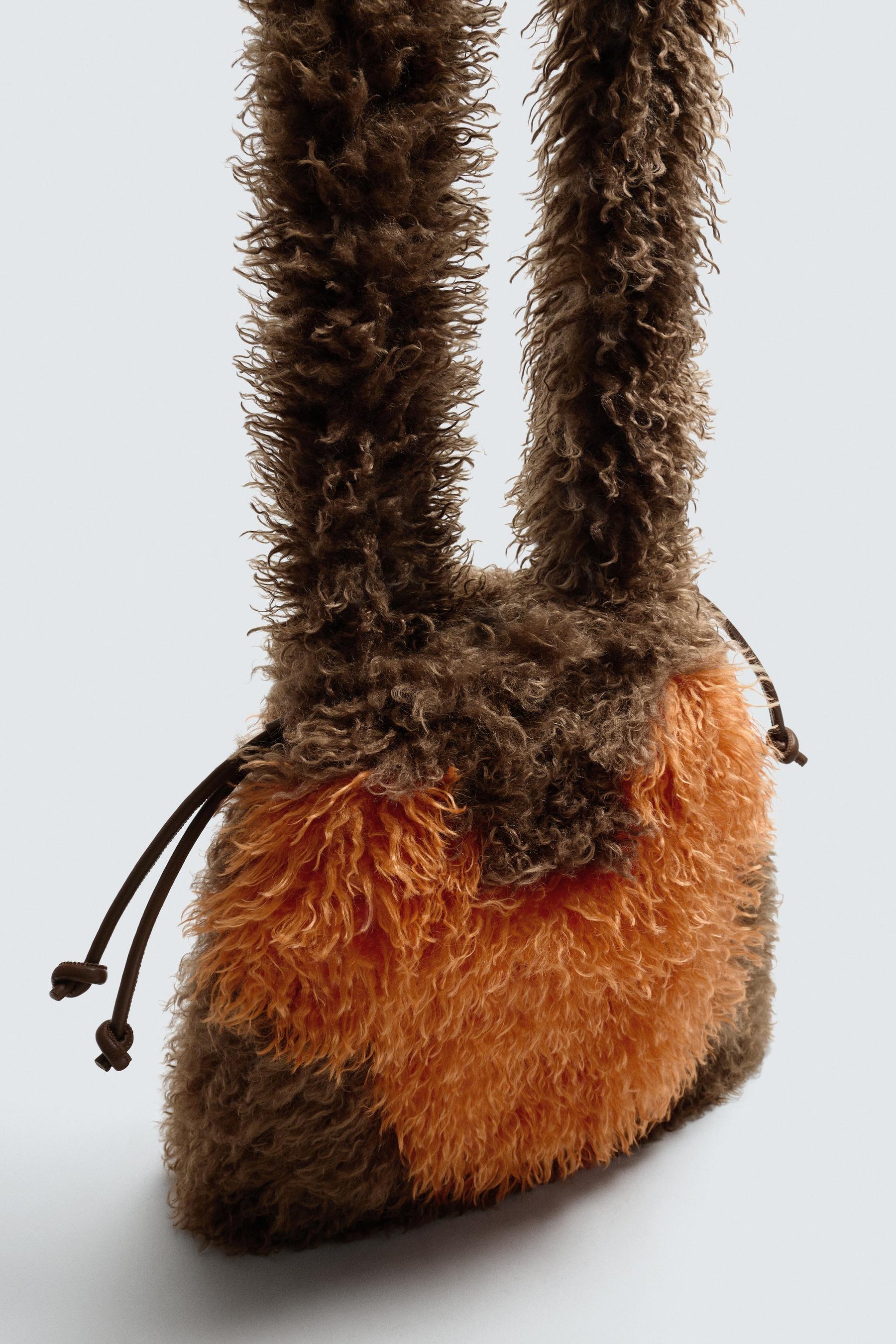 FAUX FUR SHOPPER BAG HARRY LAMBERT FOR X DISNEY - Image 3