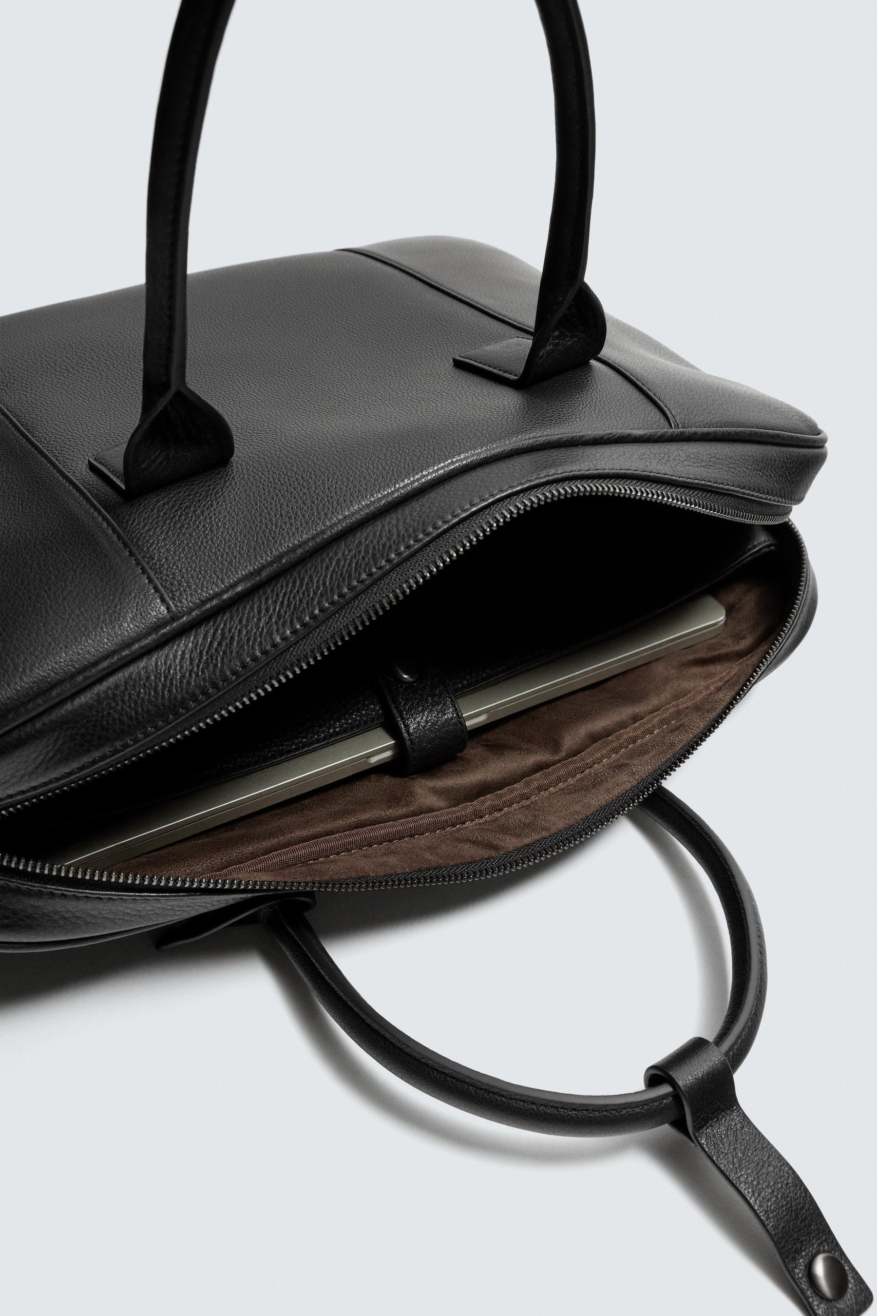 LEATHER BRIEFCASE - Image 8