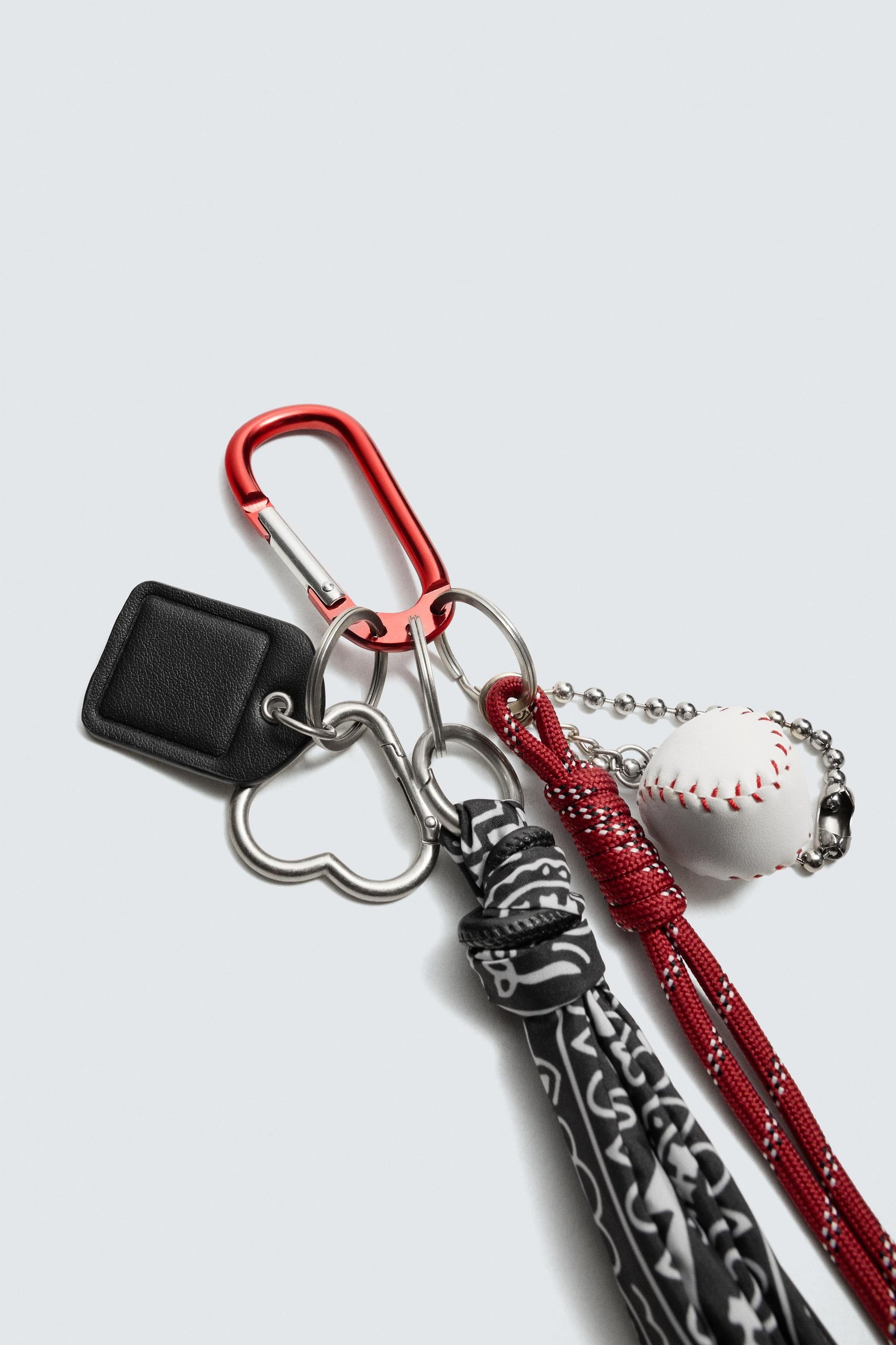 MULTI-CHARM KEY RING - Image 2