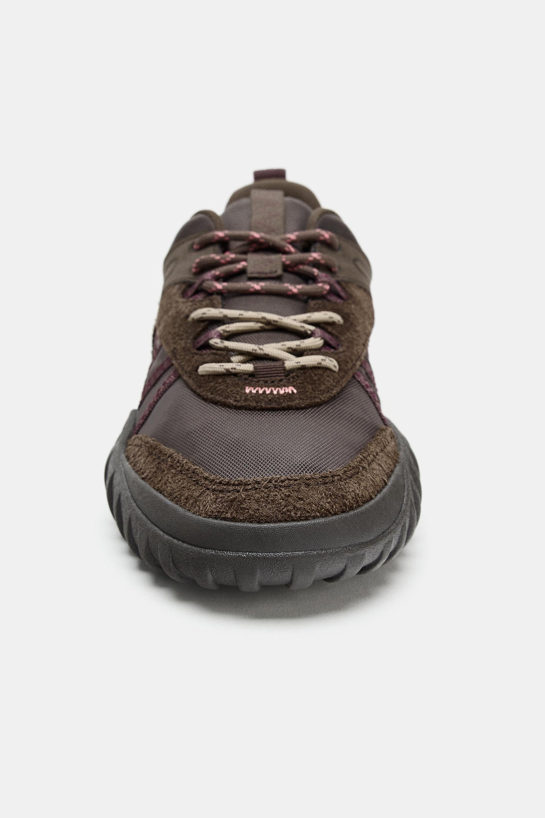 Technical Running Shoes